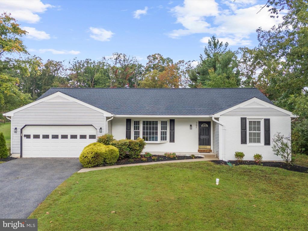 Photo of 762 Cougar Drive, MILLERSVILLE, MD 21108 (MLS # MDAA2128234)