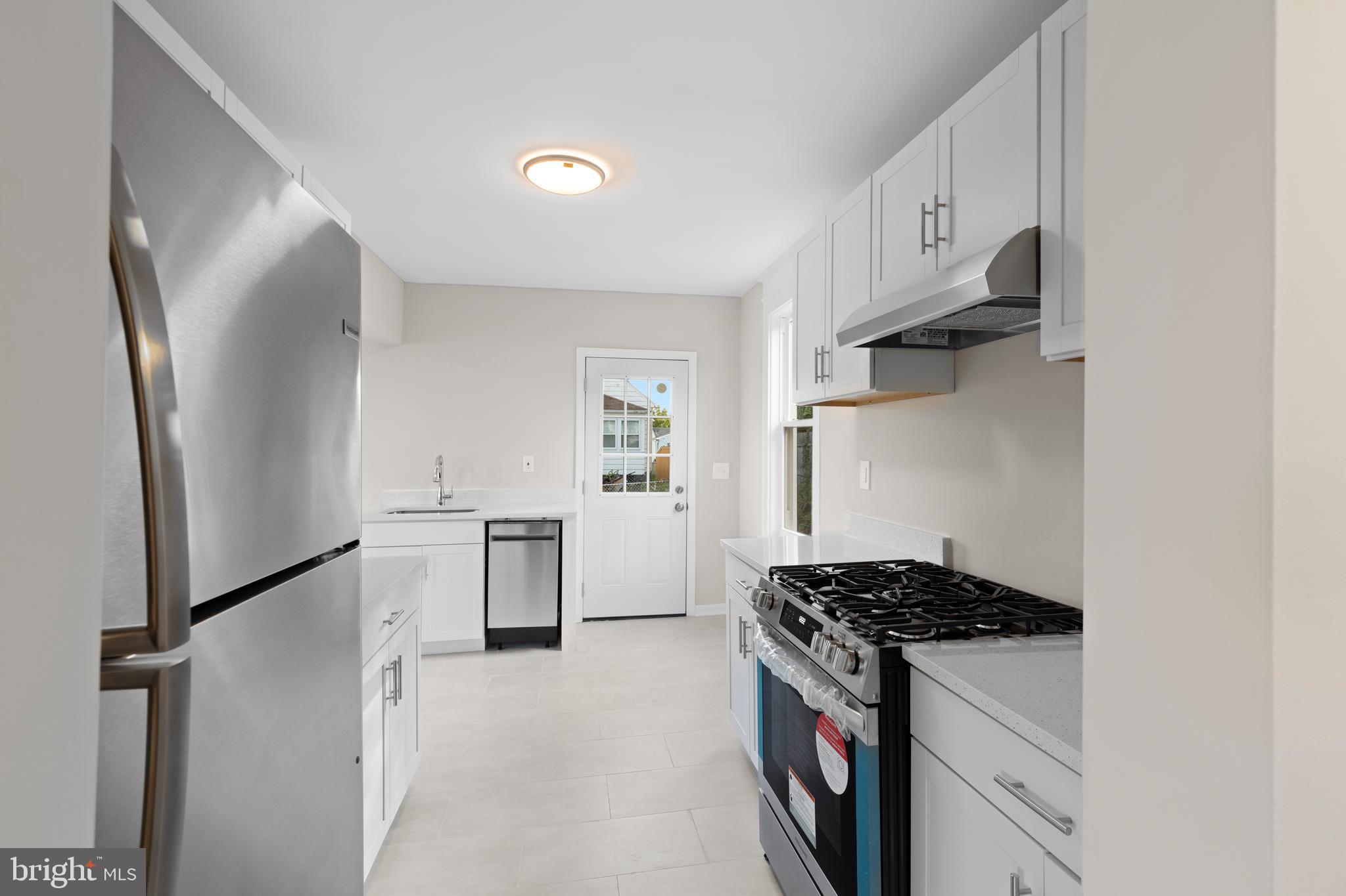 BRADBURY HEIGHTS - Residential