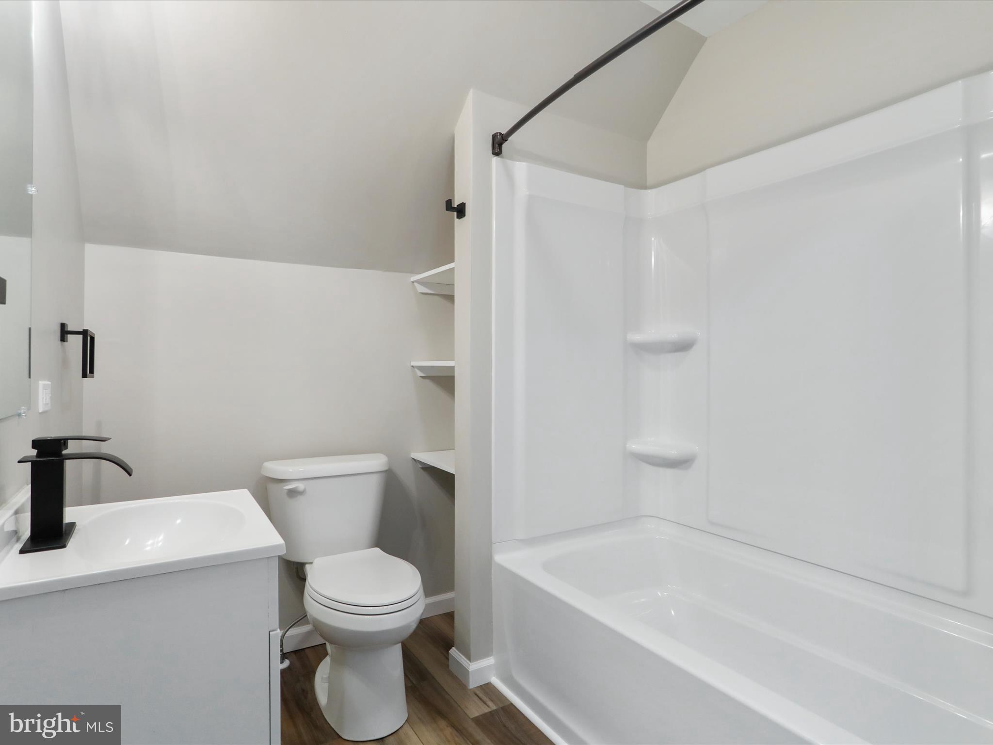 GREEN FIELDS - Residential