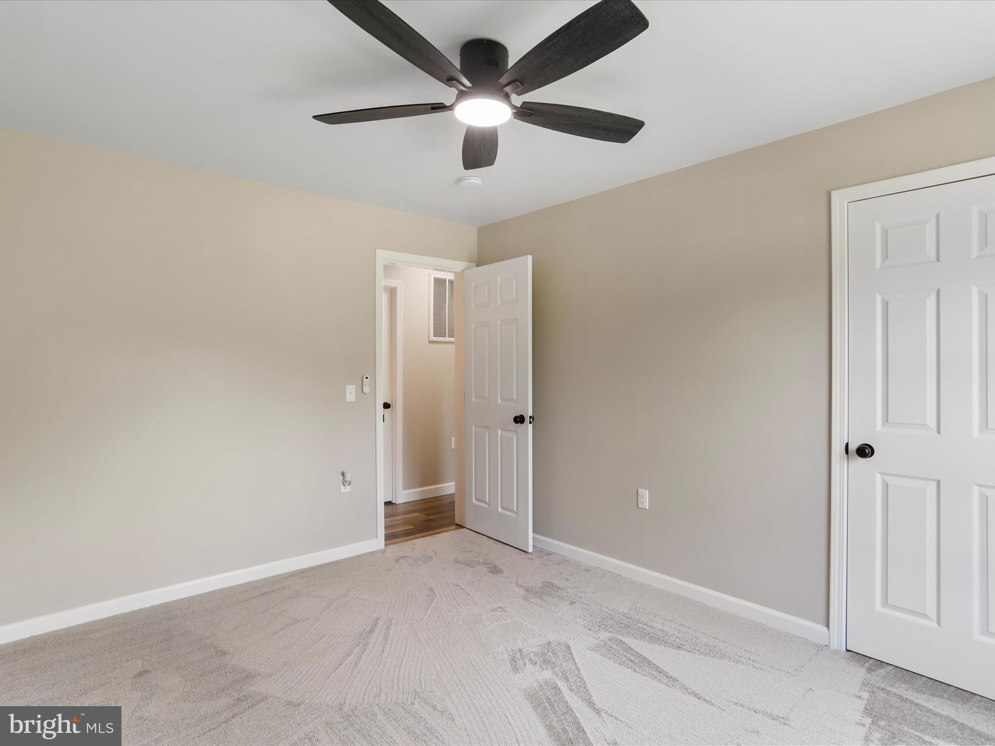 GREEN FIELDS - Residential