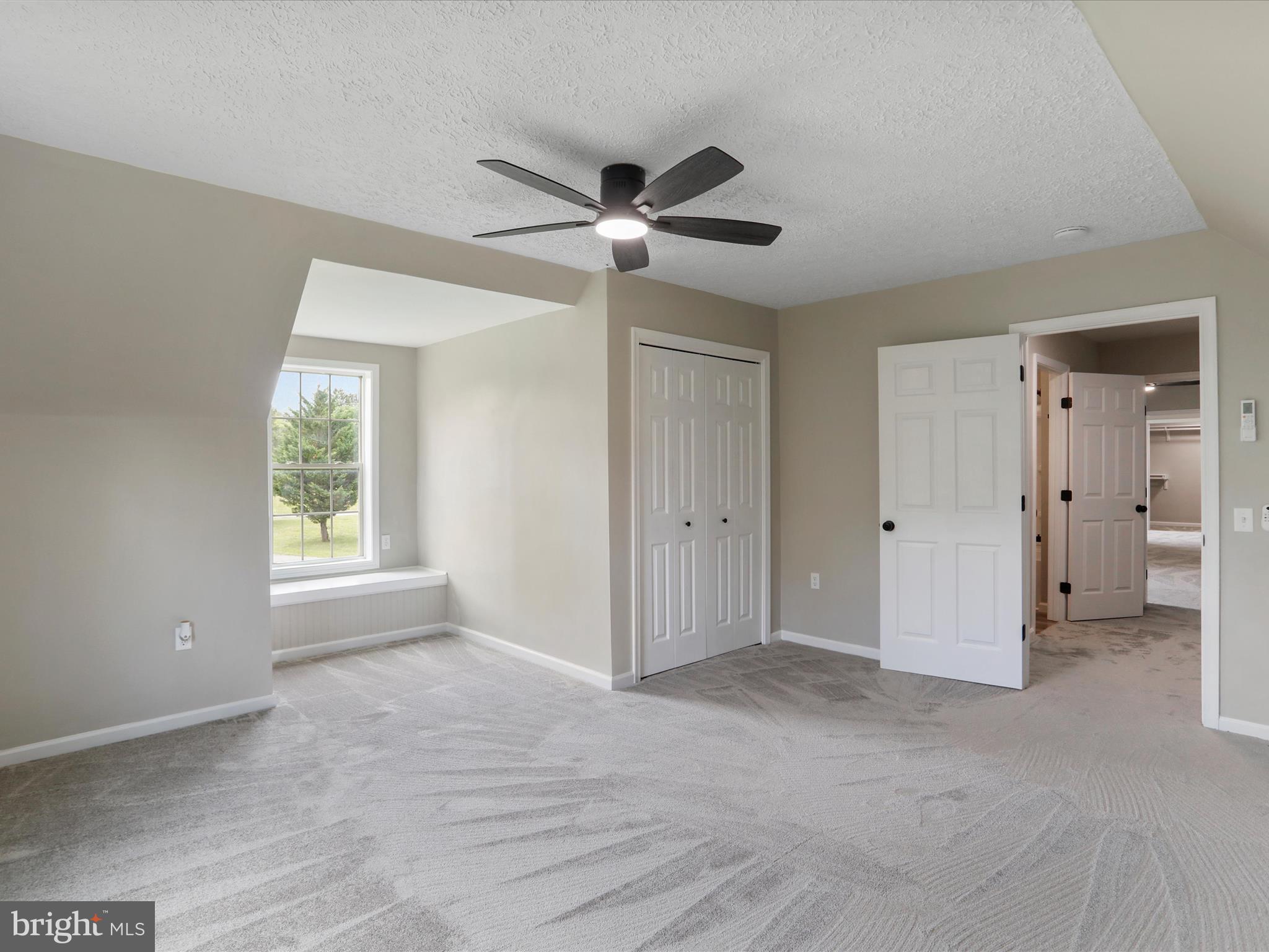 GREEN FIELDS - Residential