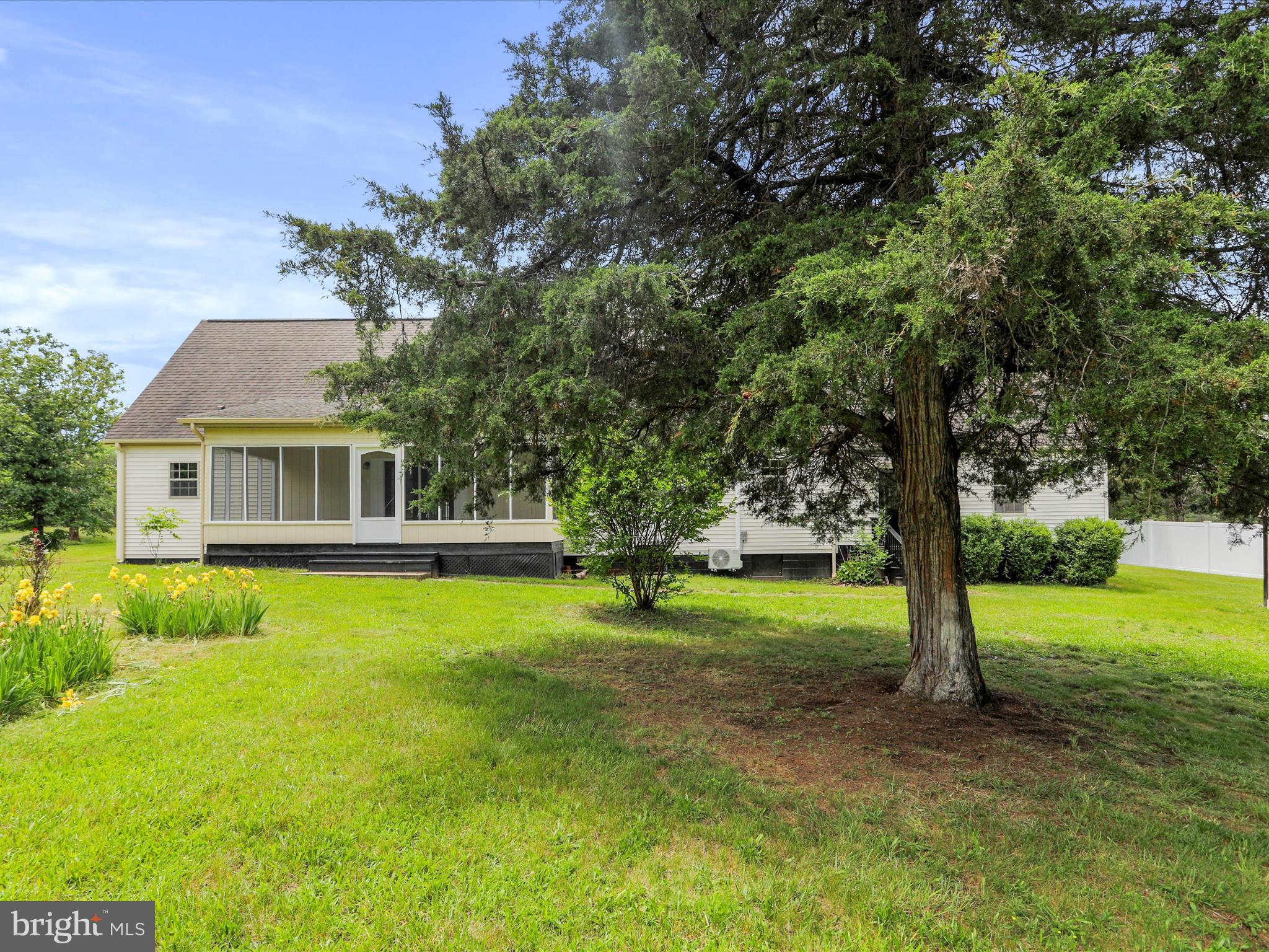 GREEN FIELDS - Residential