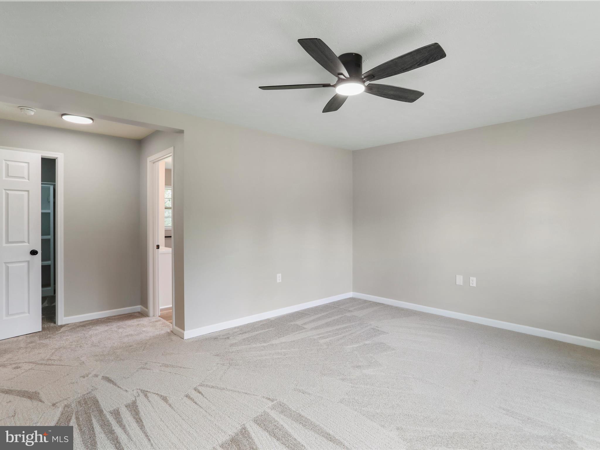 GREEN FIELDS - Residential