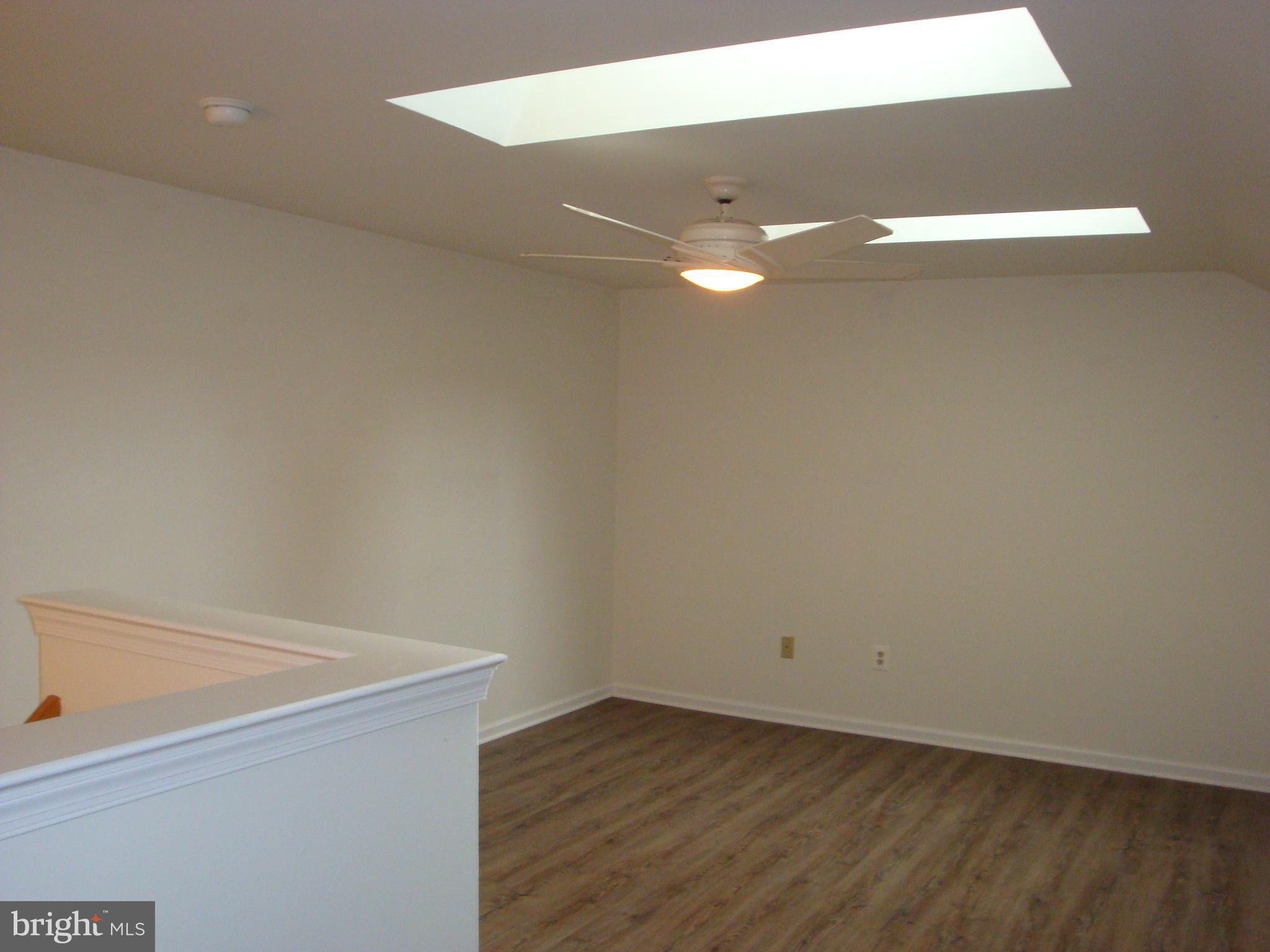 MAKEFIELD GLEN - Residential Lease