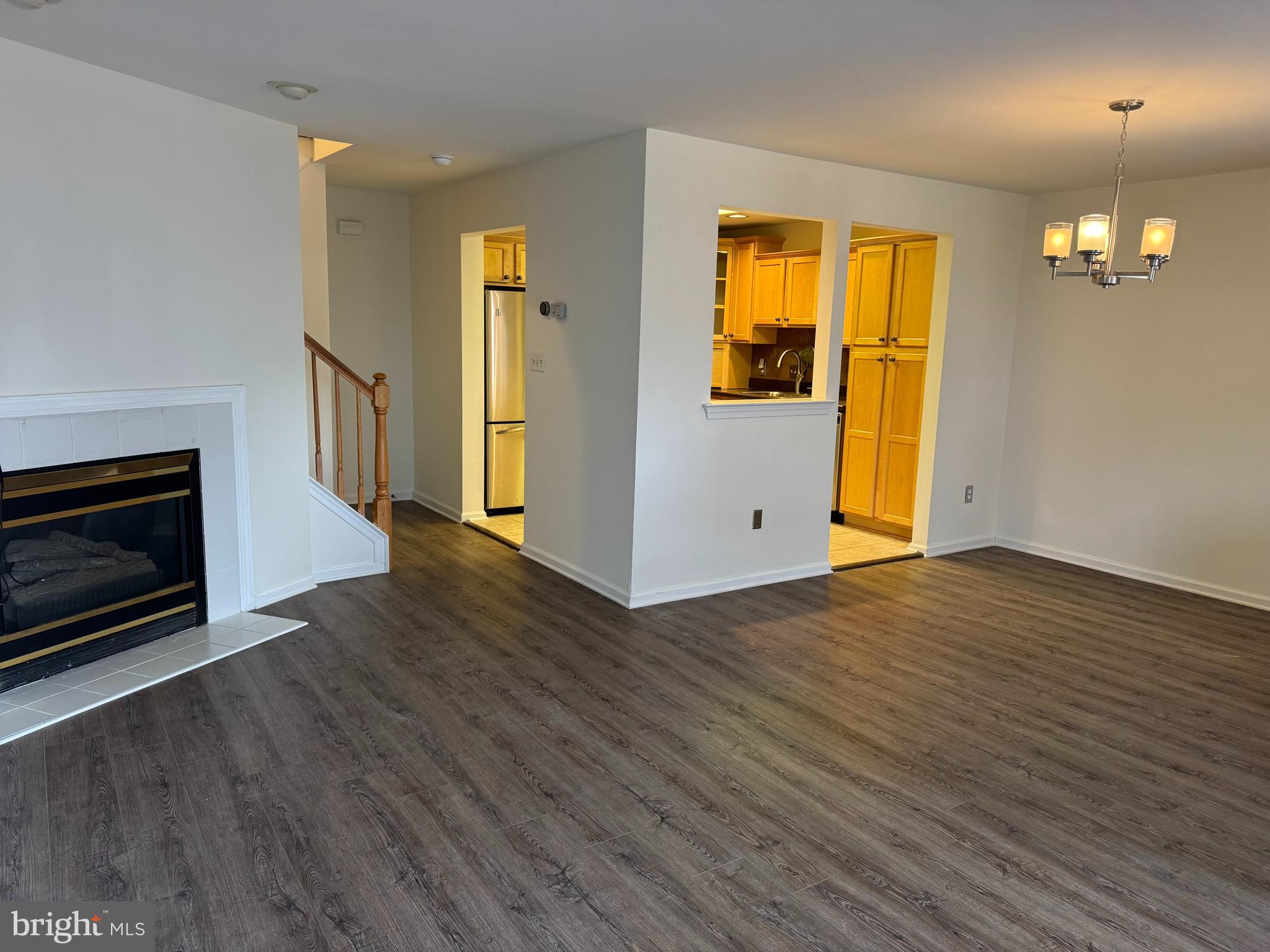 6304 SPRUCE MILL 475