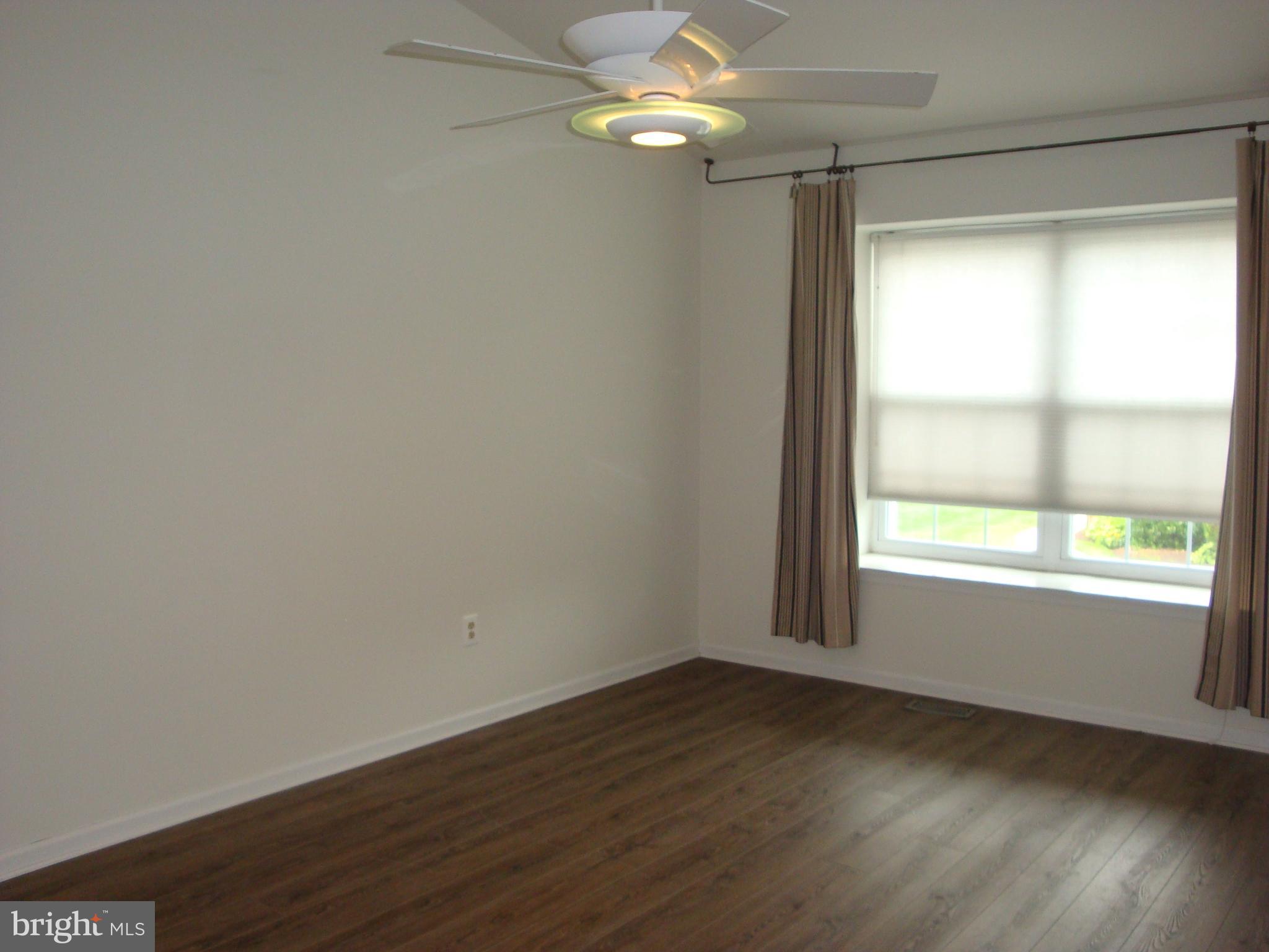 MAKEFIELD GLEN - Residential Lease