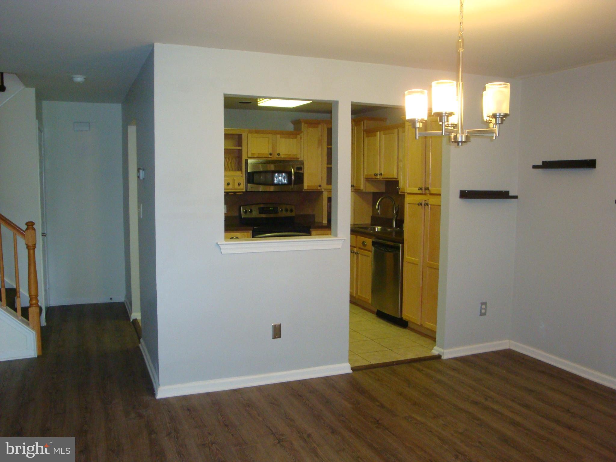 MAKEFIELD GLEN - Residential Lease