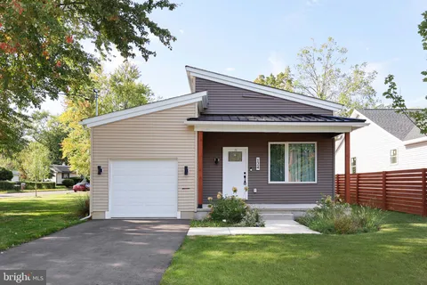 124 Hawthorne Avenue, Ewing, NJ MLS: NJME2067104