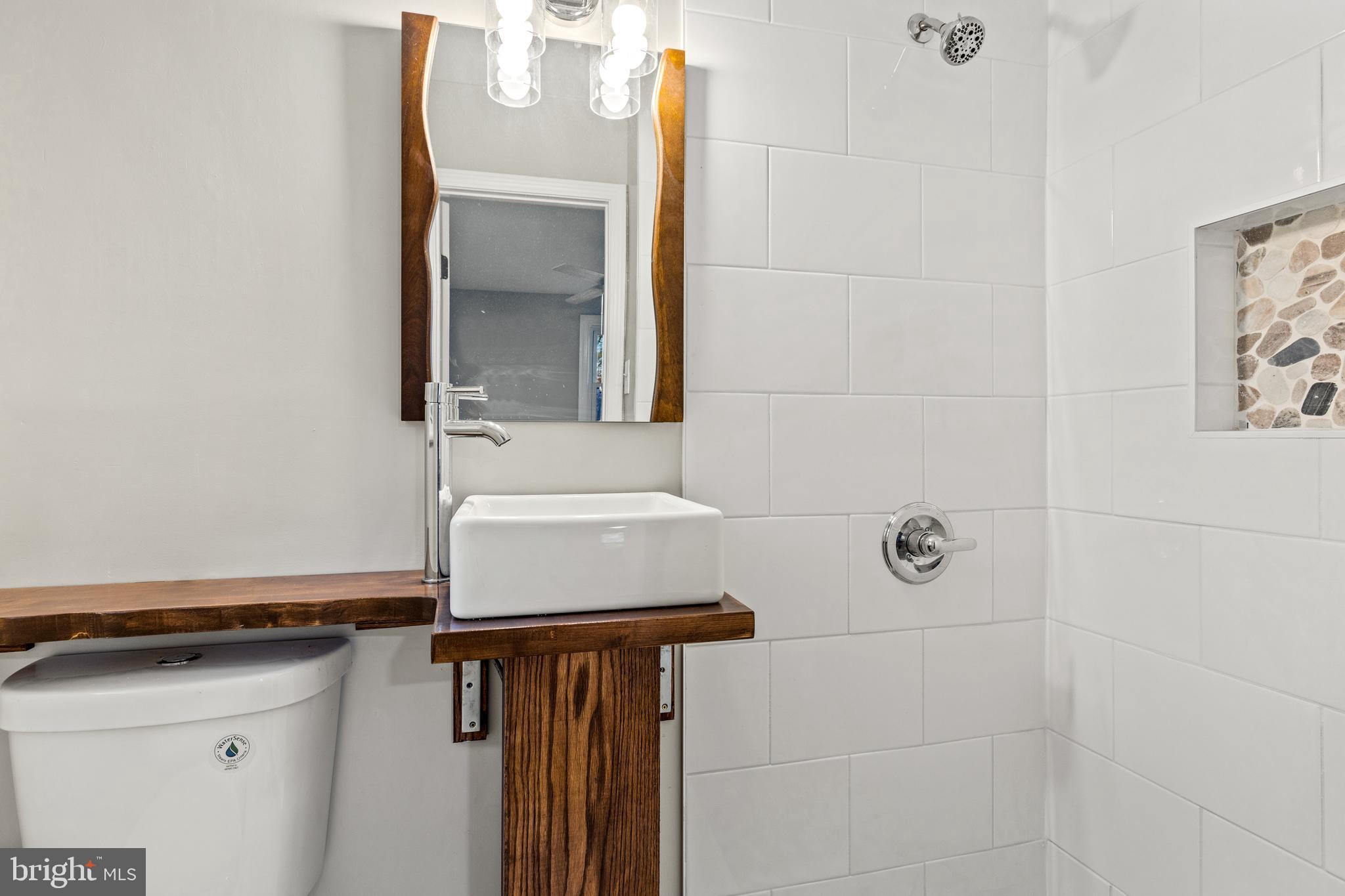 CHELTENHAM - Residential