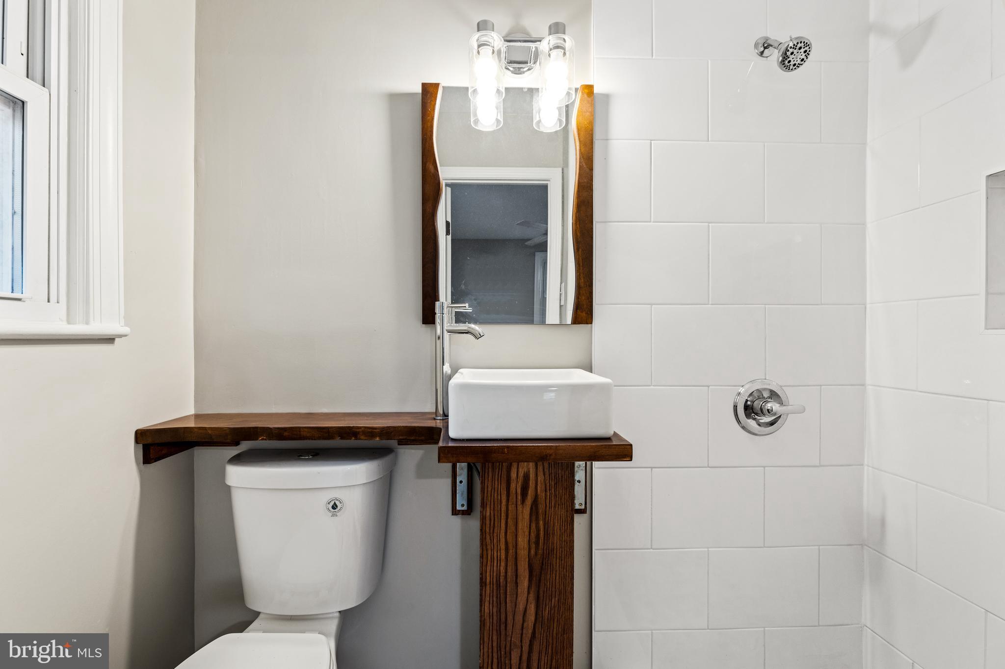 CHELTENHAM - Residential