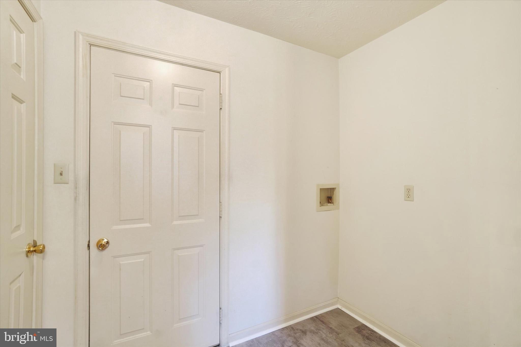 AVALONG ESTATES - Residential