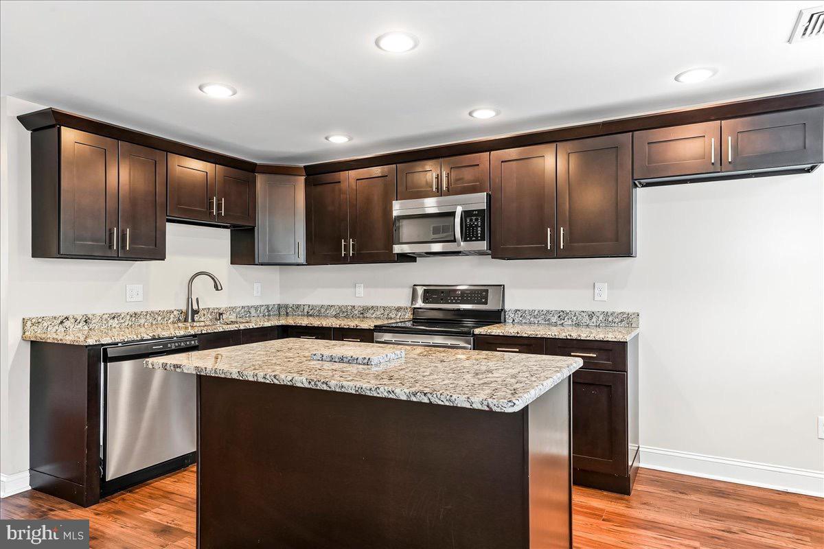 BRIARCLIFF - Residential