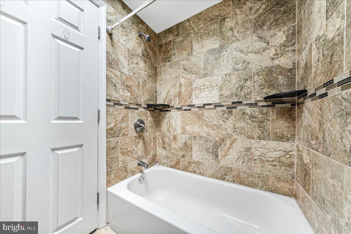 BRIARCLIFF - Residential