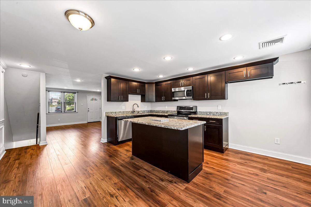 BRIARCLIFF - Residential