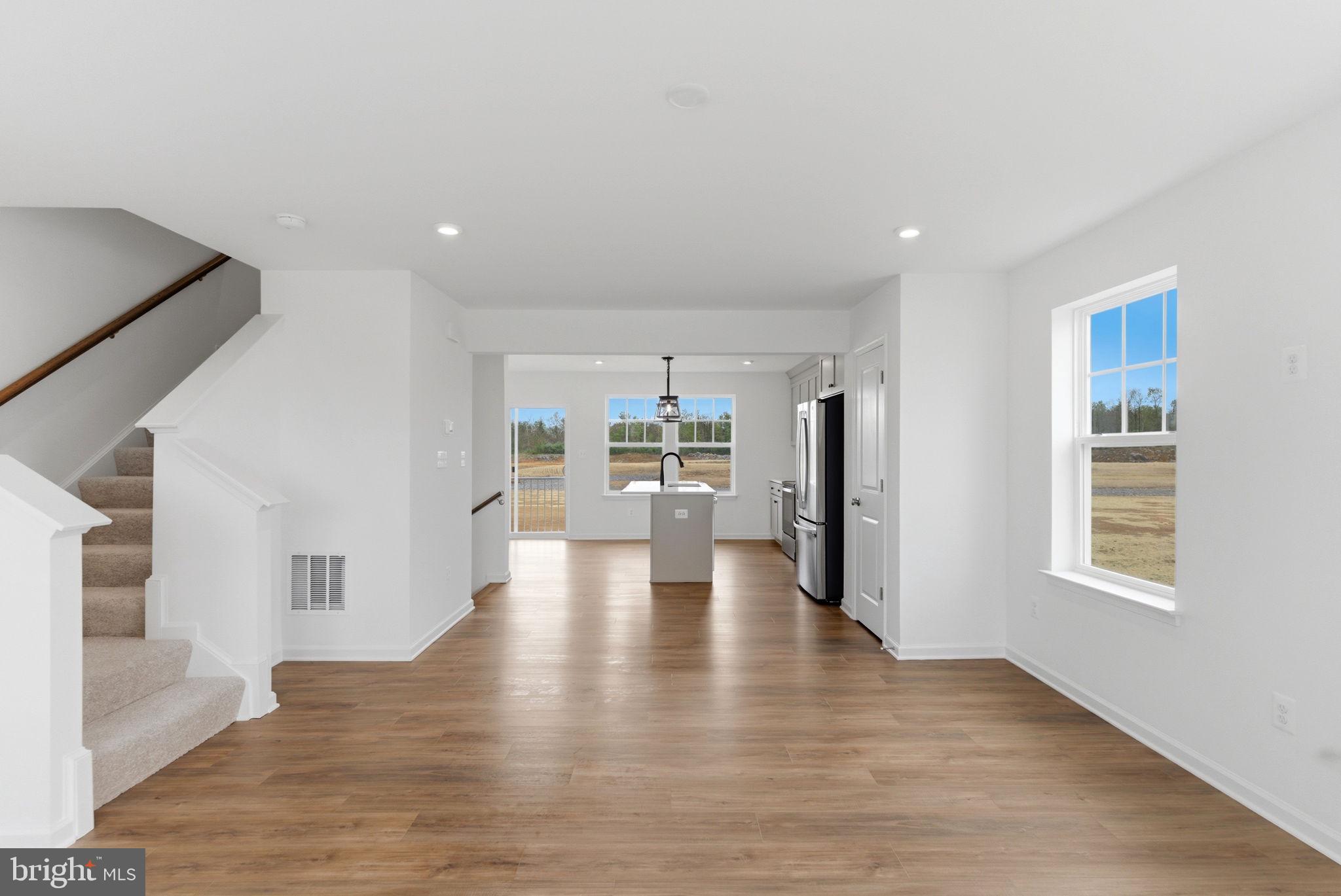 BOYDS CROSSING - Residential