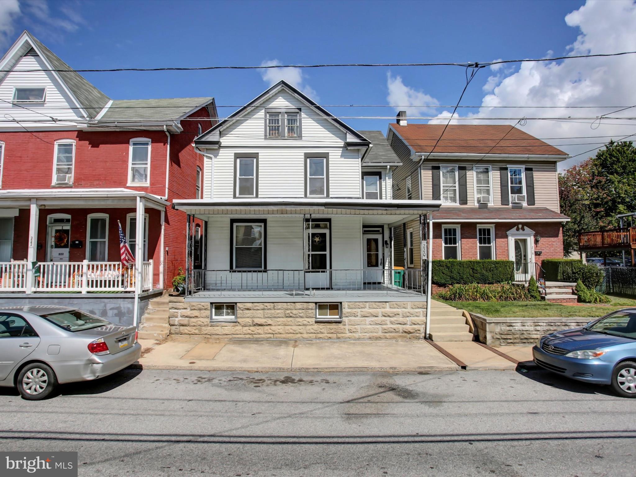 Welcome to 220 Cleveland Avenue, Waynesboro, PA 17268 – a charming and well-maintained home in the heart of Waynesboro Borough.
As you step inside, you’re greeted by a spacious living room, situated at the front of the home just before the staircase. Beyond the stairs, you’ll find a large dining room, ideal for hosting meals or gatherings. The kitchen sits just off the dining room and offers convenient access to the basement. This home features three bedrooms and two full bathrooms, with one bath located on the main level for added convenience.
Upstairs, you’ll discover three generously sized bedrooms and a full bath highlighted by a classic clawfoot tub. One of the bedrooms opens to a covered second-story balcony, providing a cozy spot to relax. A full attic offers additional storage or the potential to finish for extra living space.
Outside, enjoy a fenced-in backyard with a patio, storage shed, and off-street parking. The large covered front porch adds extra charm and a welcoming space to unwind.
This home blends comfort, character, and functionality—ready for its next owner to make it their own.