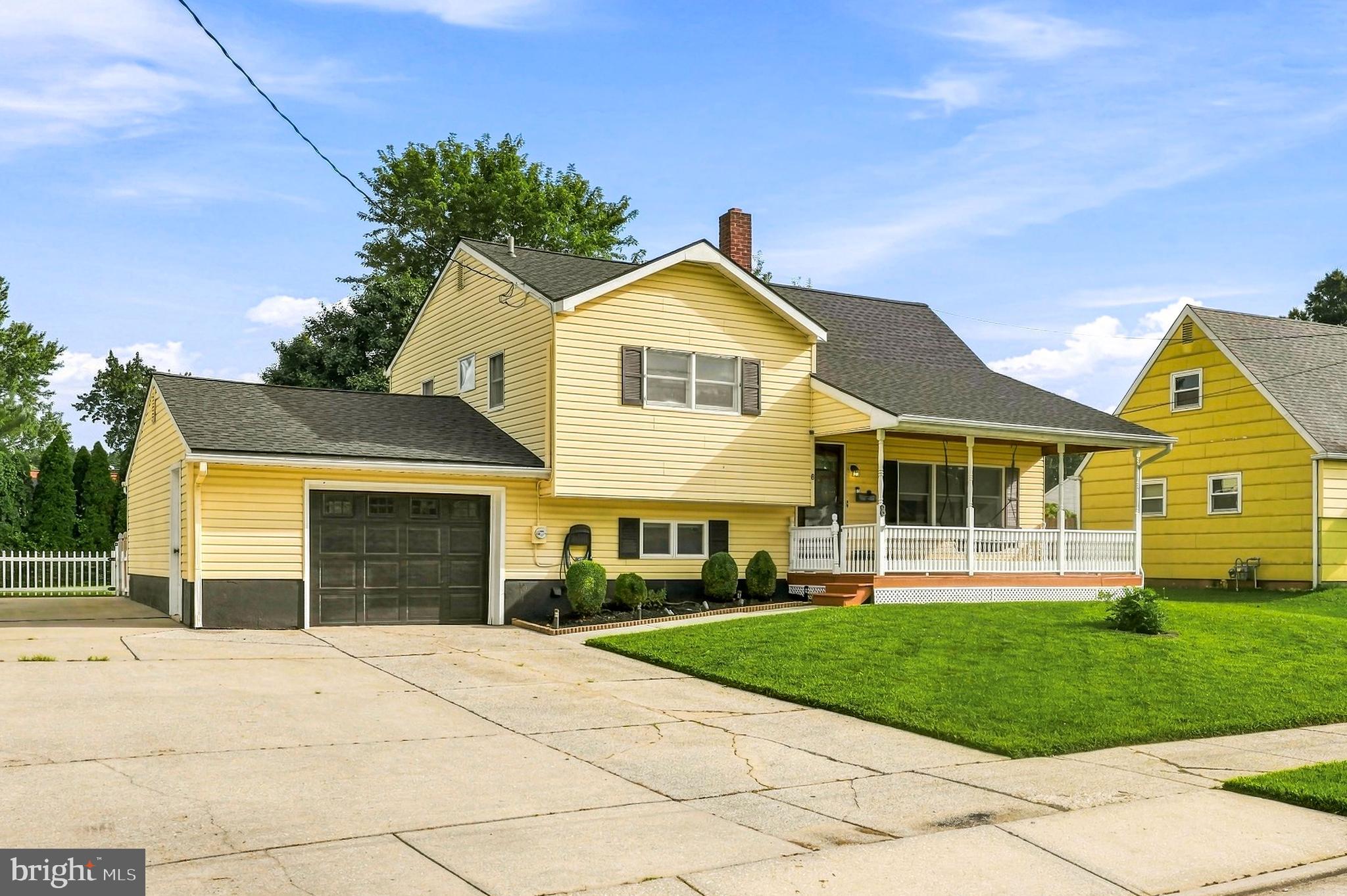 8 CRAIG PLACE