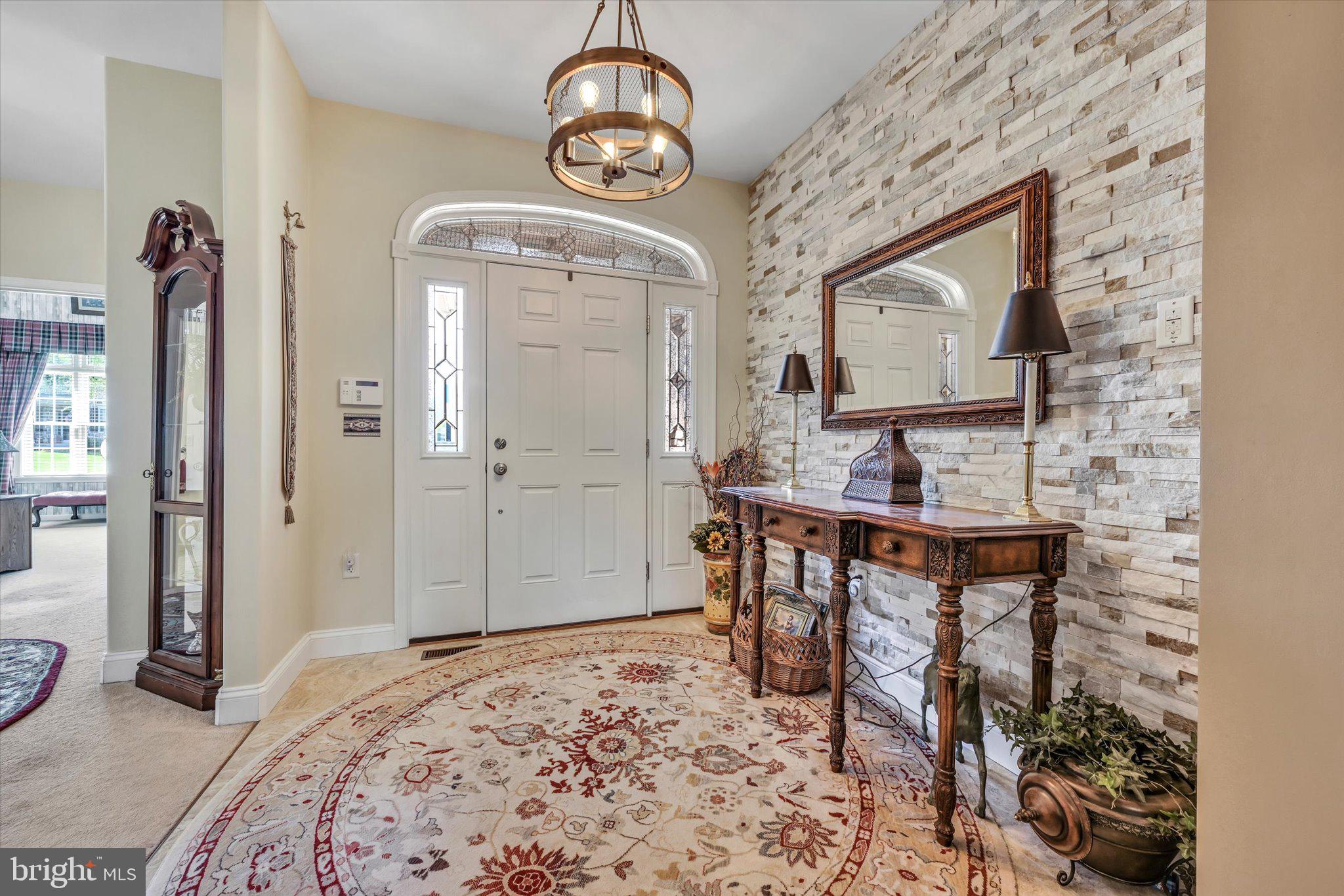 STRATHFORD MEADOWS - Residential