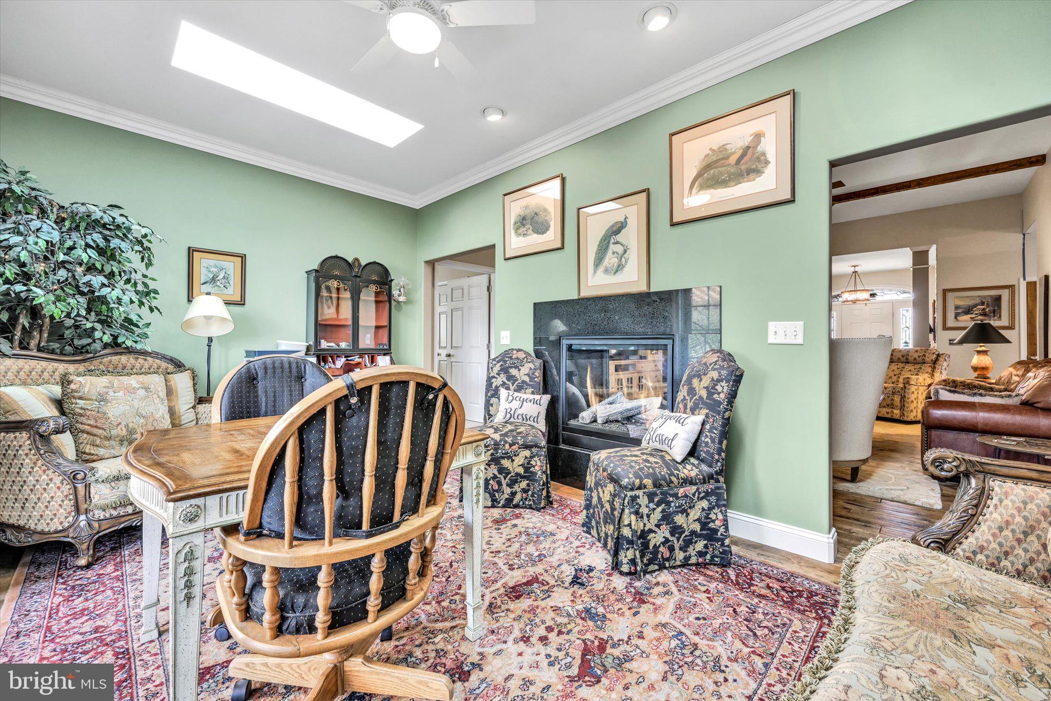 STRATHFORD MEADOWS - Residential