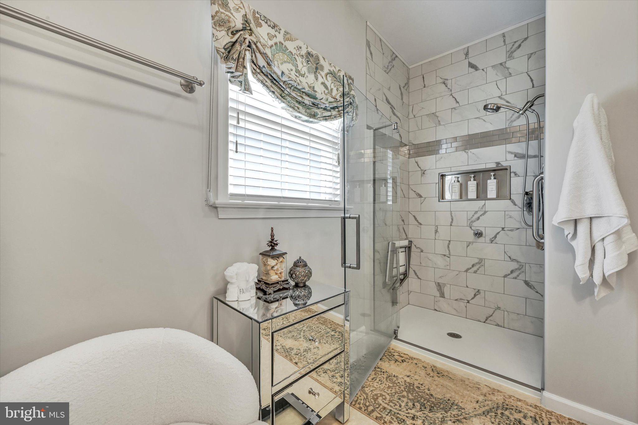 STRATHFORD MEADOWS - Residential