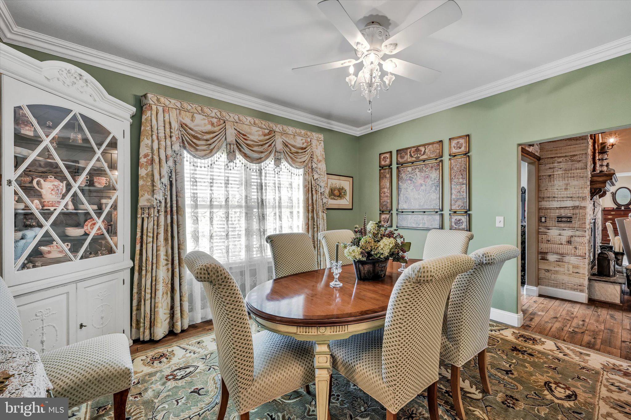 STRATHFORD MEADOWS - Residential