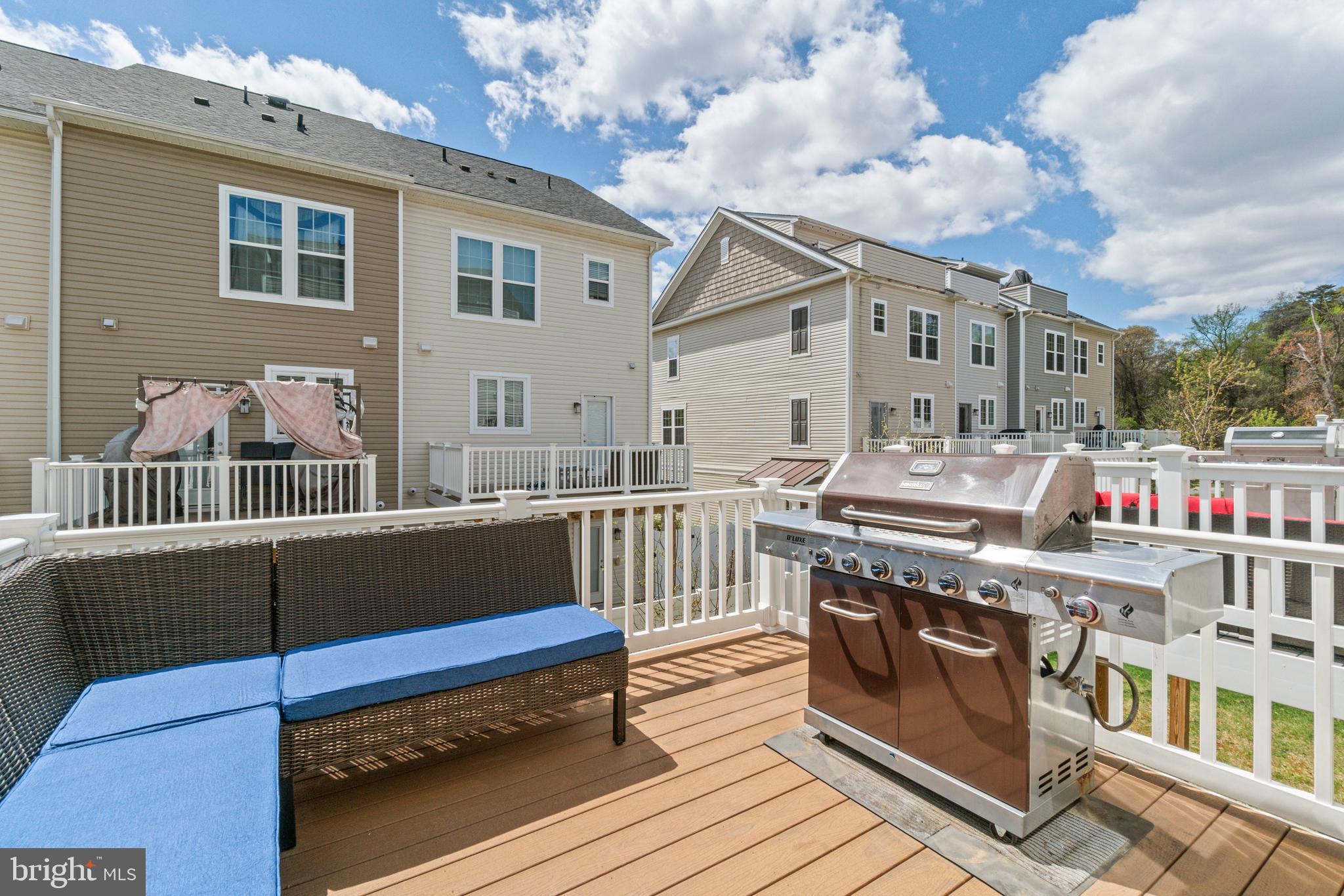 SHIPLEY HOMESTEAD - Residential