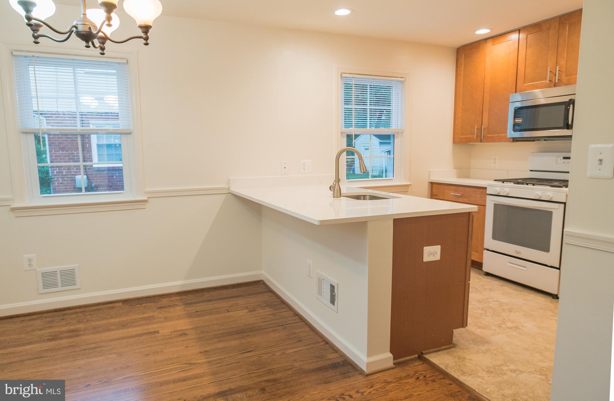 OAKVIEW - Residential Lease