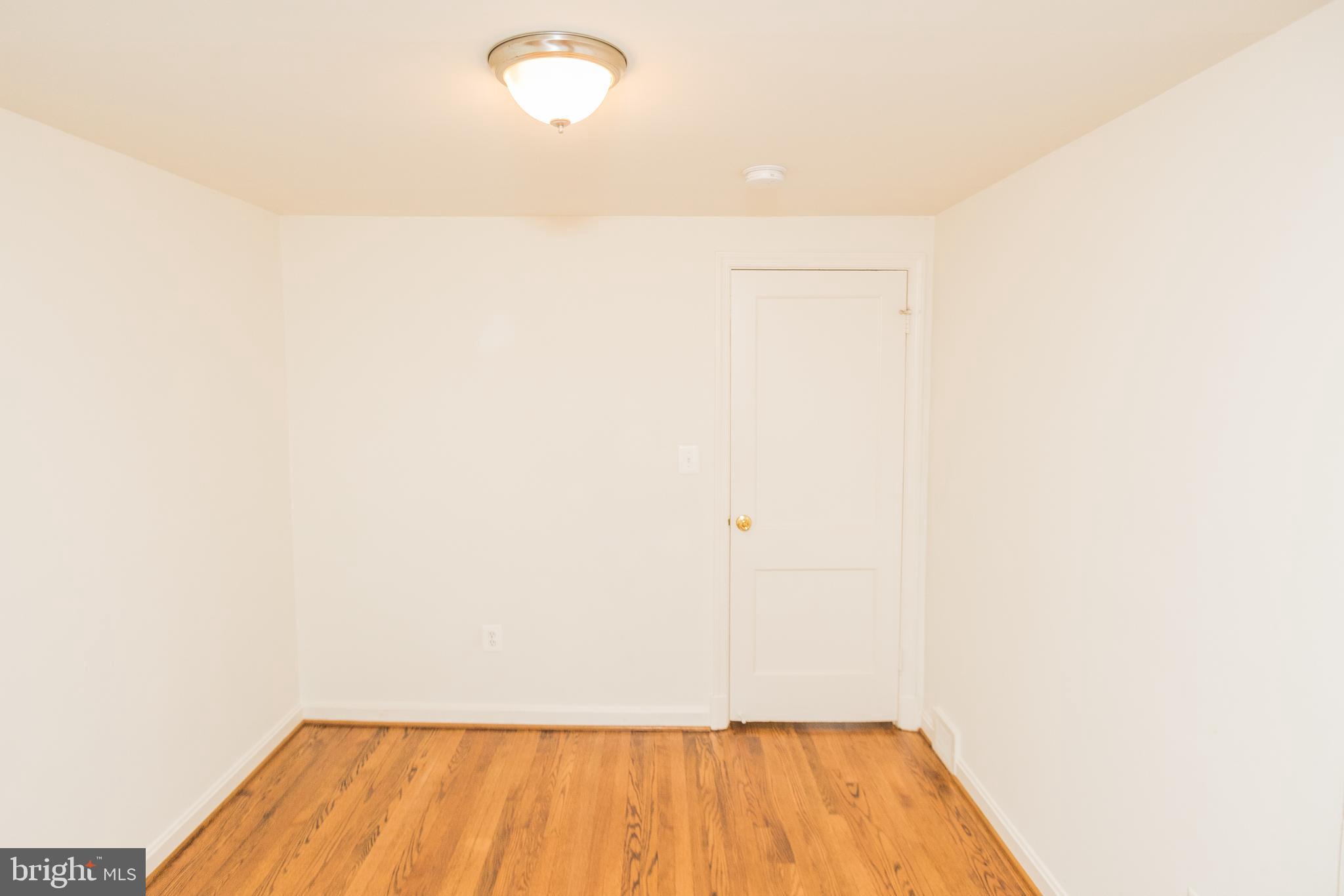 OAKVIEW - Residential Lease