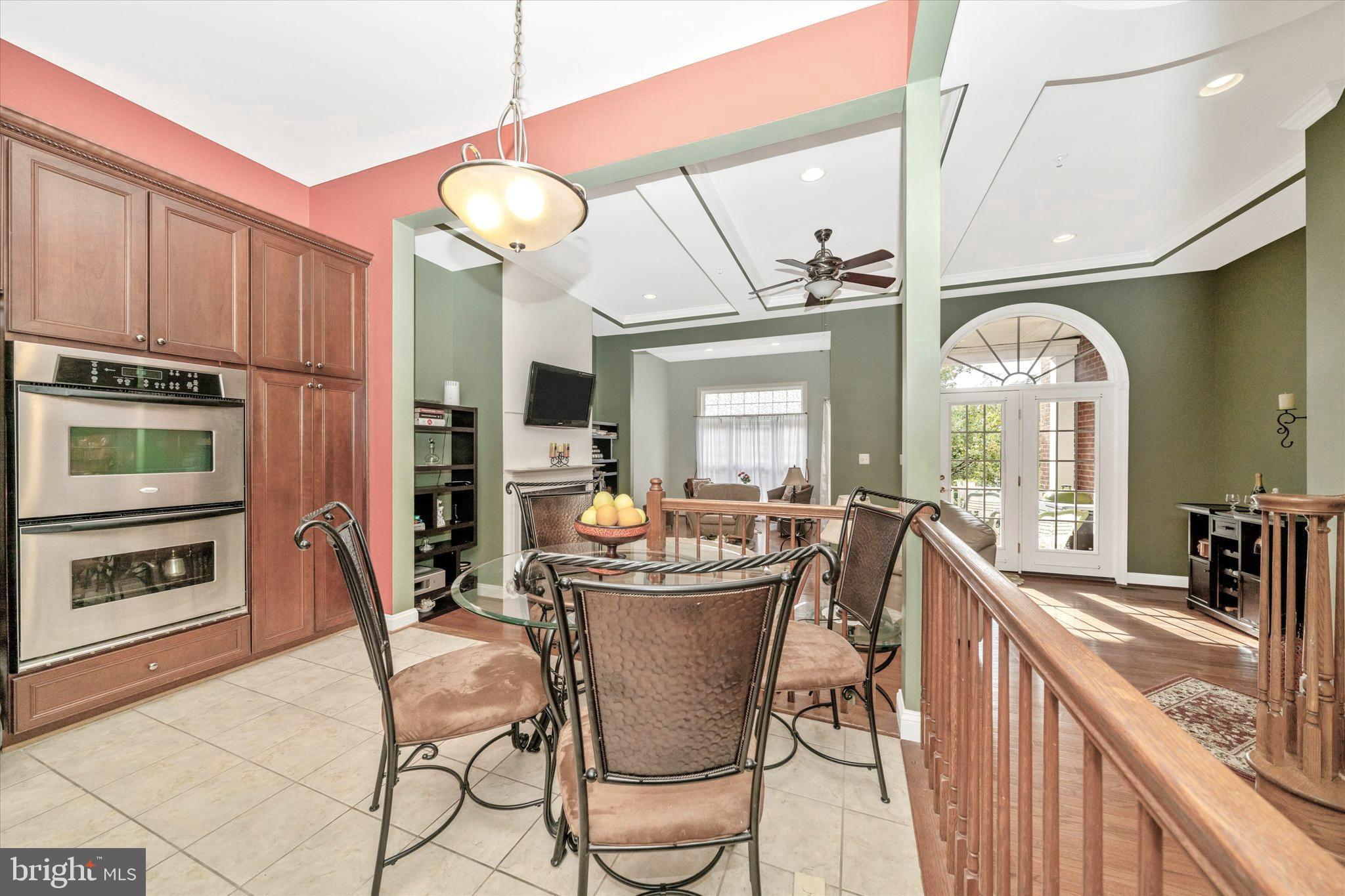 THE VINEYARDS OF ANNAPOLIS - Residential