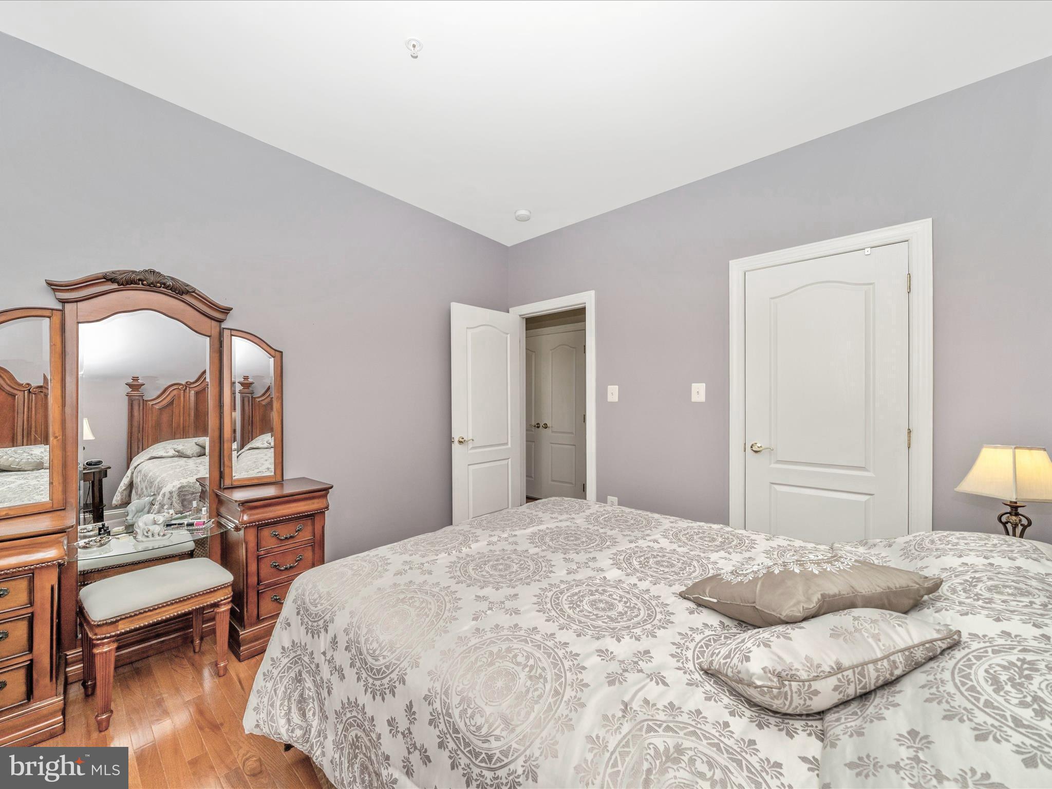 THE VINEYARDS OF ANNAPOLIS - Residential