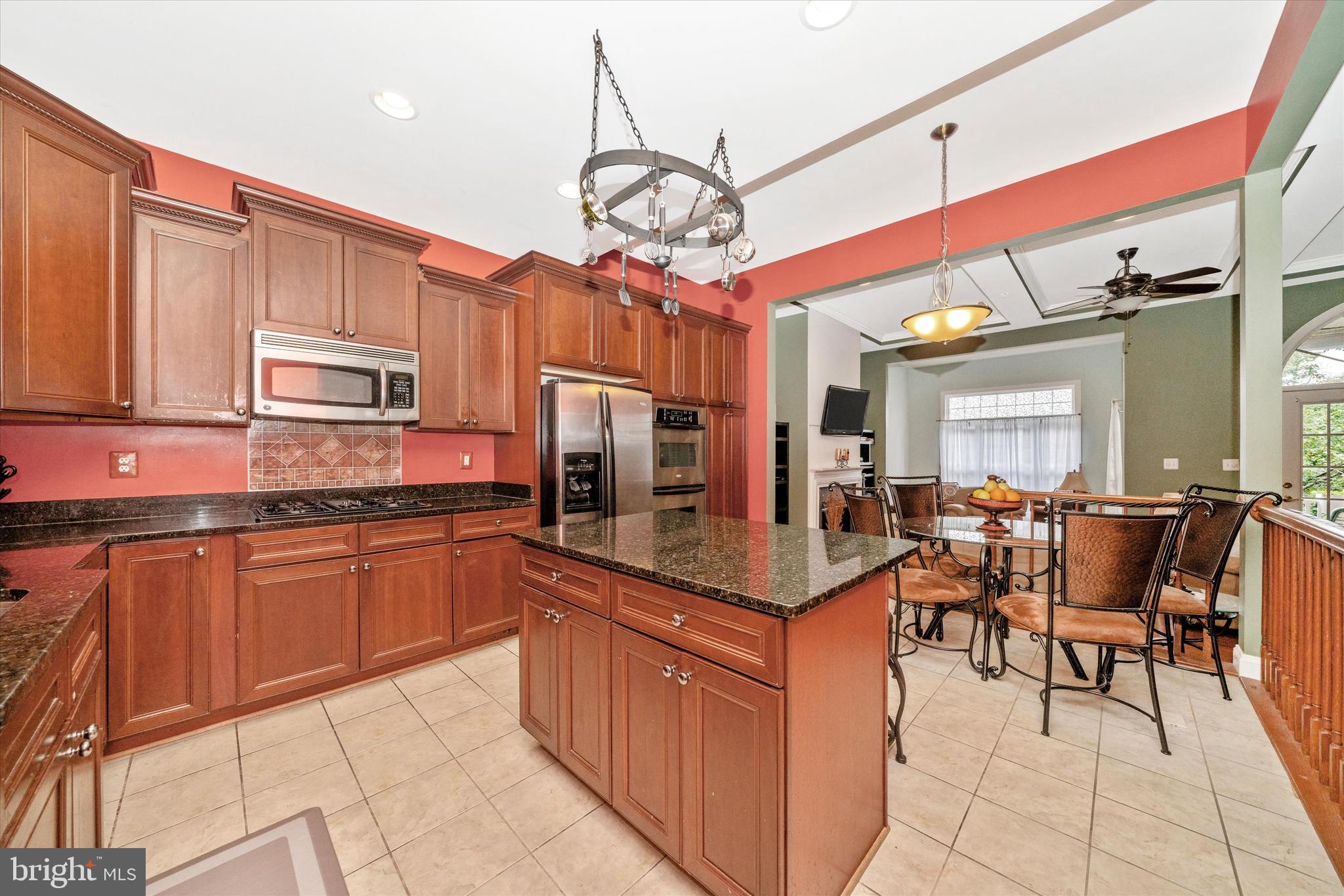 THE VINEYARDS OF ANNAPOLIS - Residential