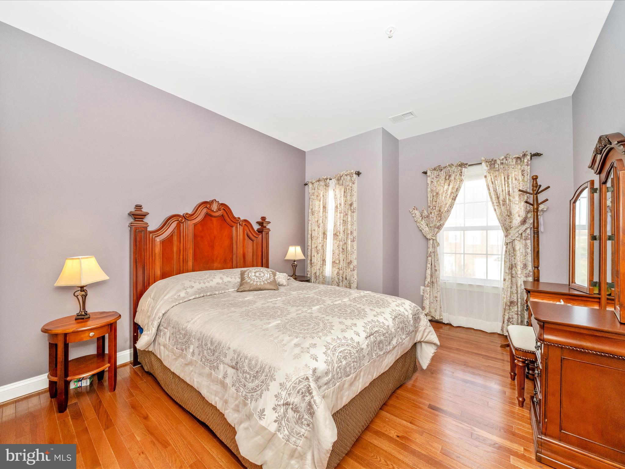 THE VINEYARDS OF ANNAPOLIS - Residential