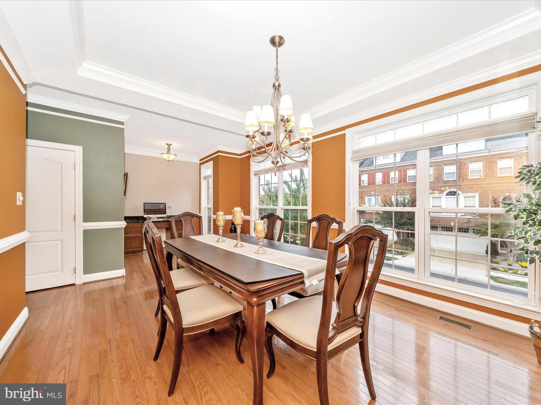 THE VINEYARDS OF ANNAPOLIS - Residential