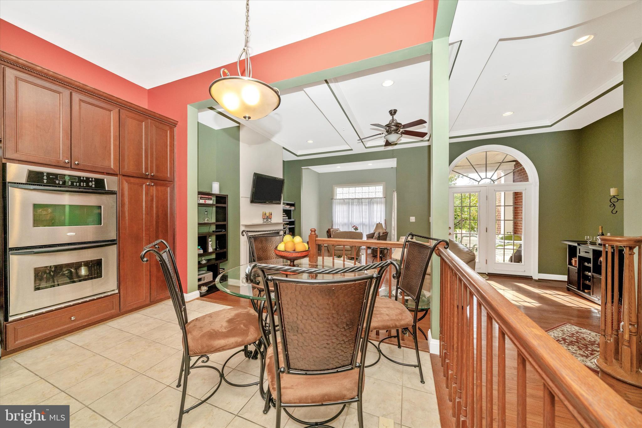 THE VINEYARDS OF ANNAPOLIS - Residential