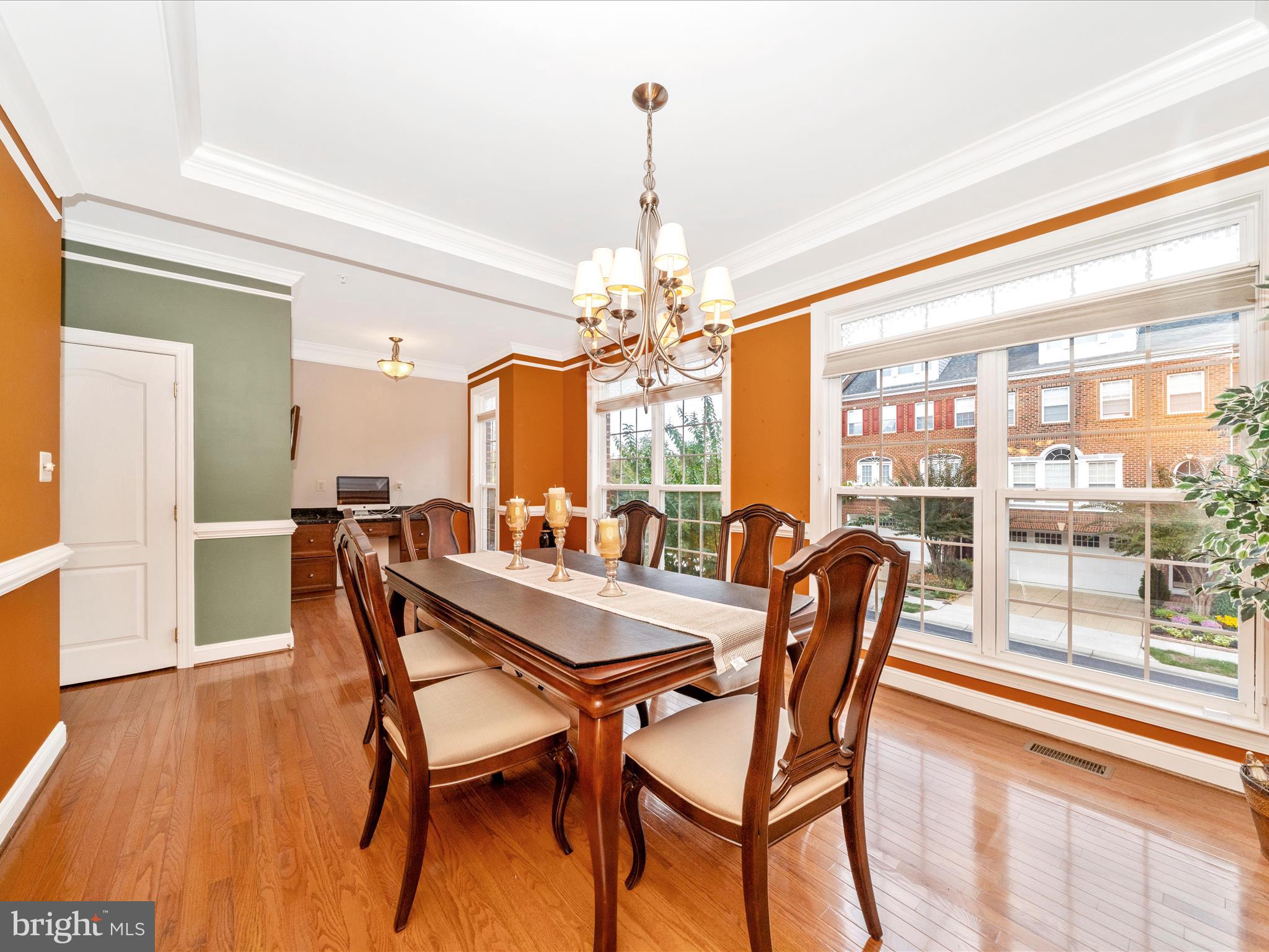 THE VINEYARDS OF ANNAPOLIS - Residential