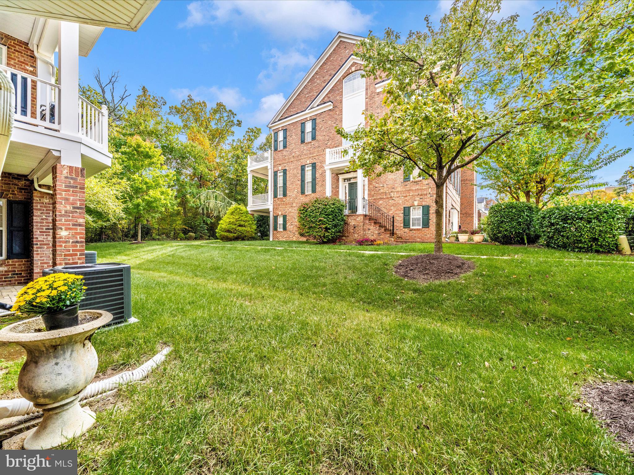 THE VINEYARDS OF ANNAPOLIS - Residential