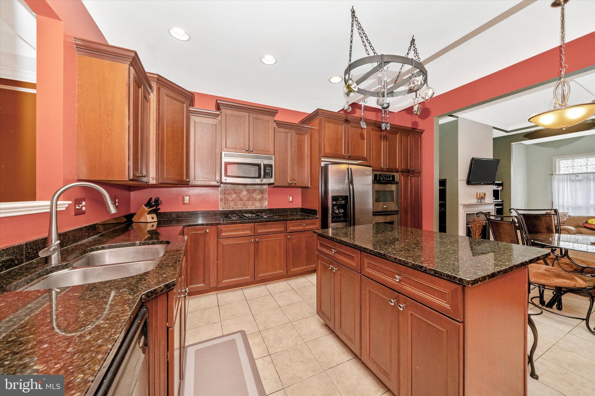 THE VINEYARDS OF ANNAPOLIS - Residential