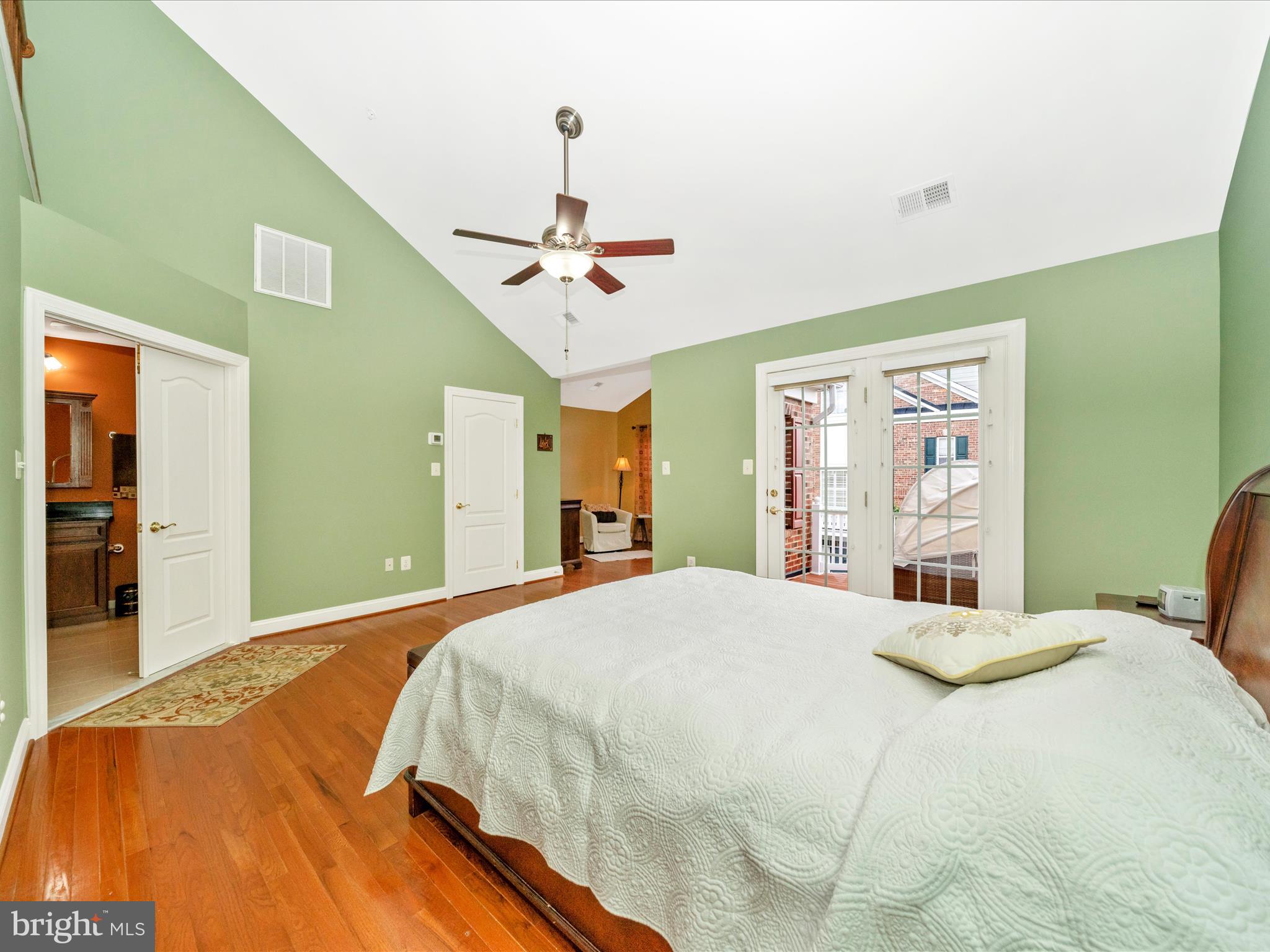 THE VINEYARDS OF ANNAPOLIS - Residential