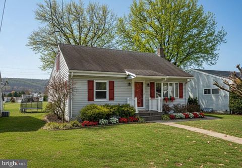 56 MEMORIAL BOULEVARD NEWMANSTOWN PA 17073