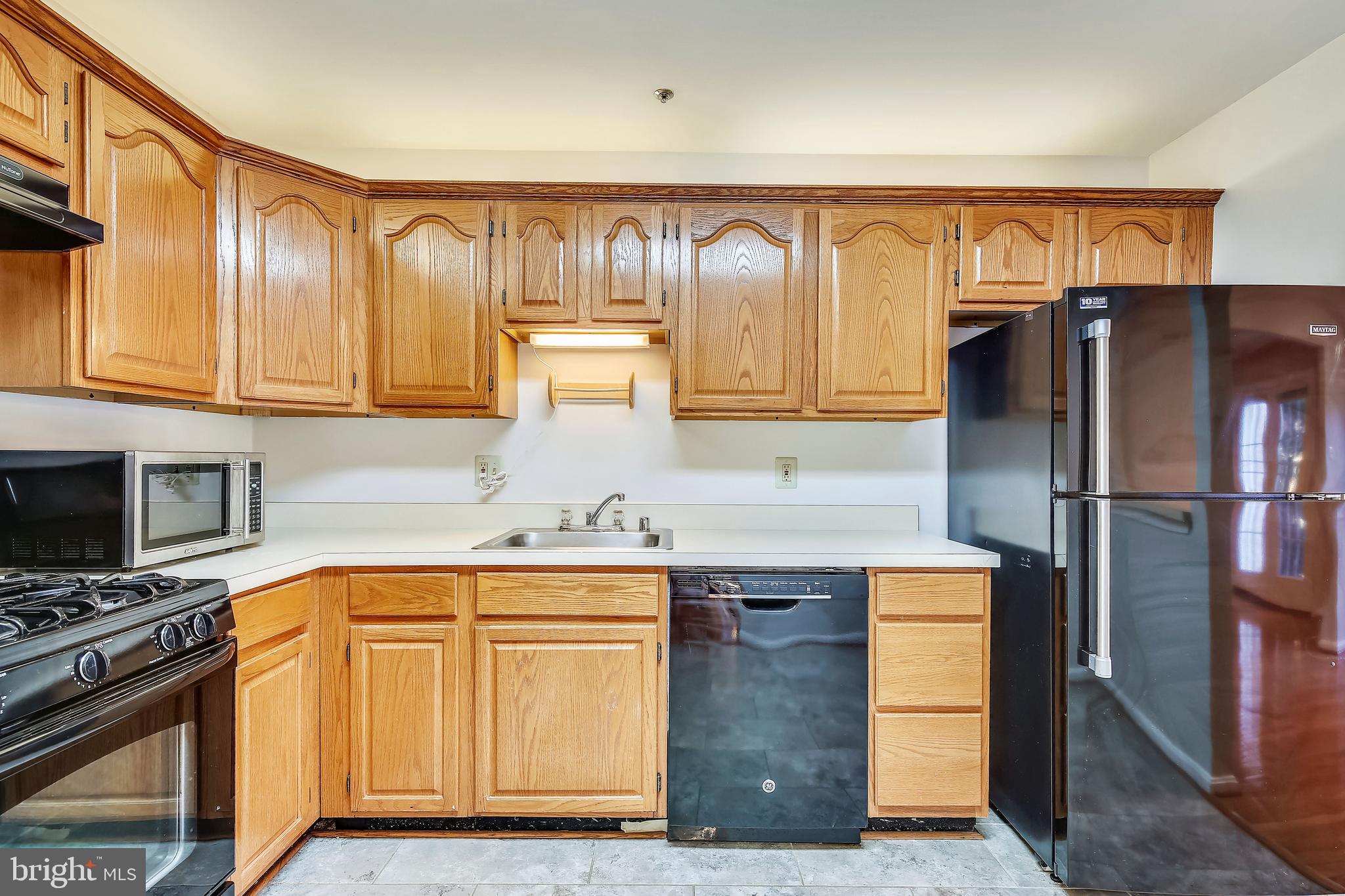 CARRIAGE PARK - Residential Lease