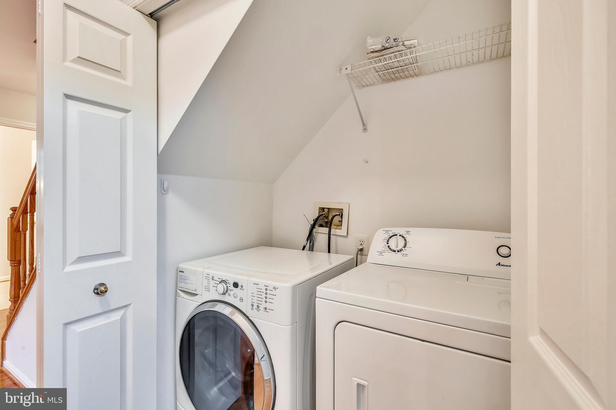 CARRIAGE PARK - Residential Lease