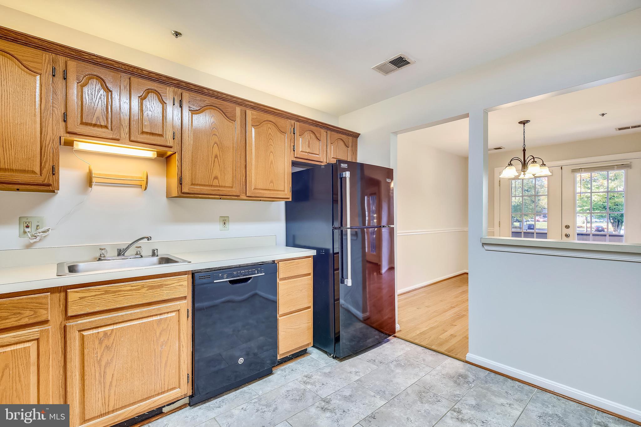 CARRIAGE PARK - Residential Lease