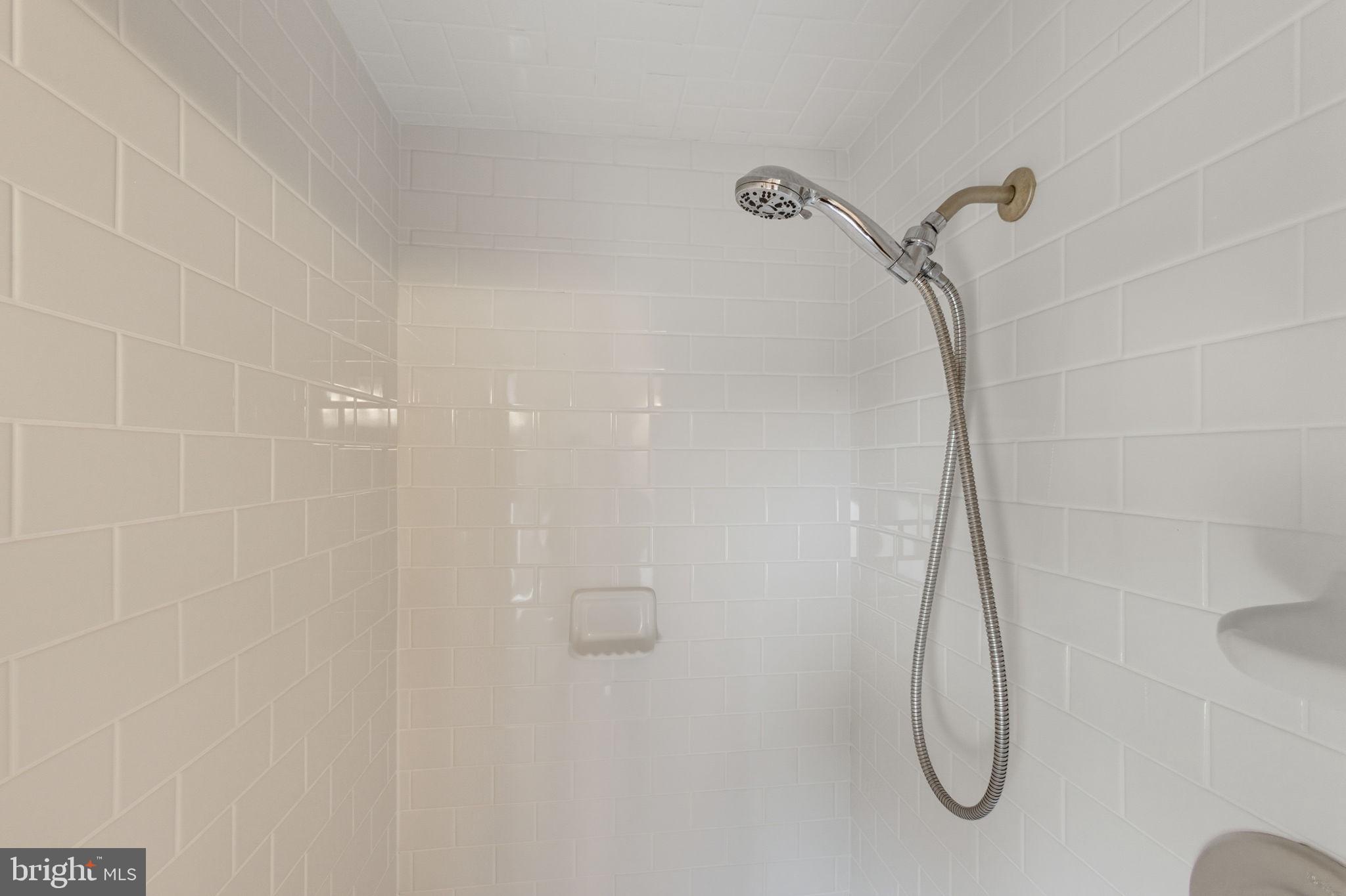 ALBIDALE - Residential