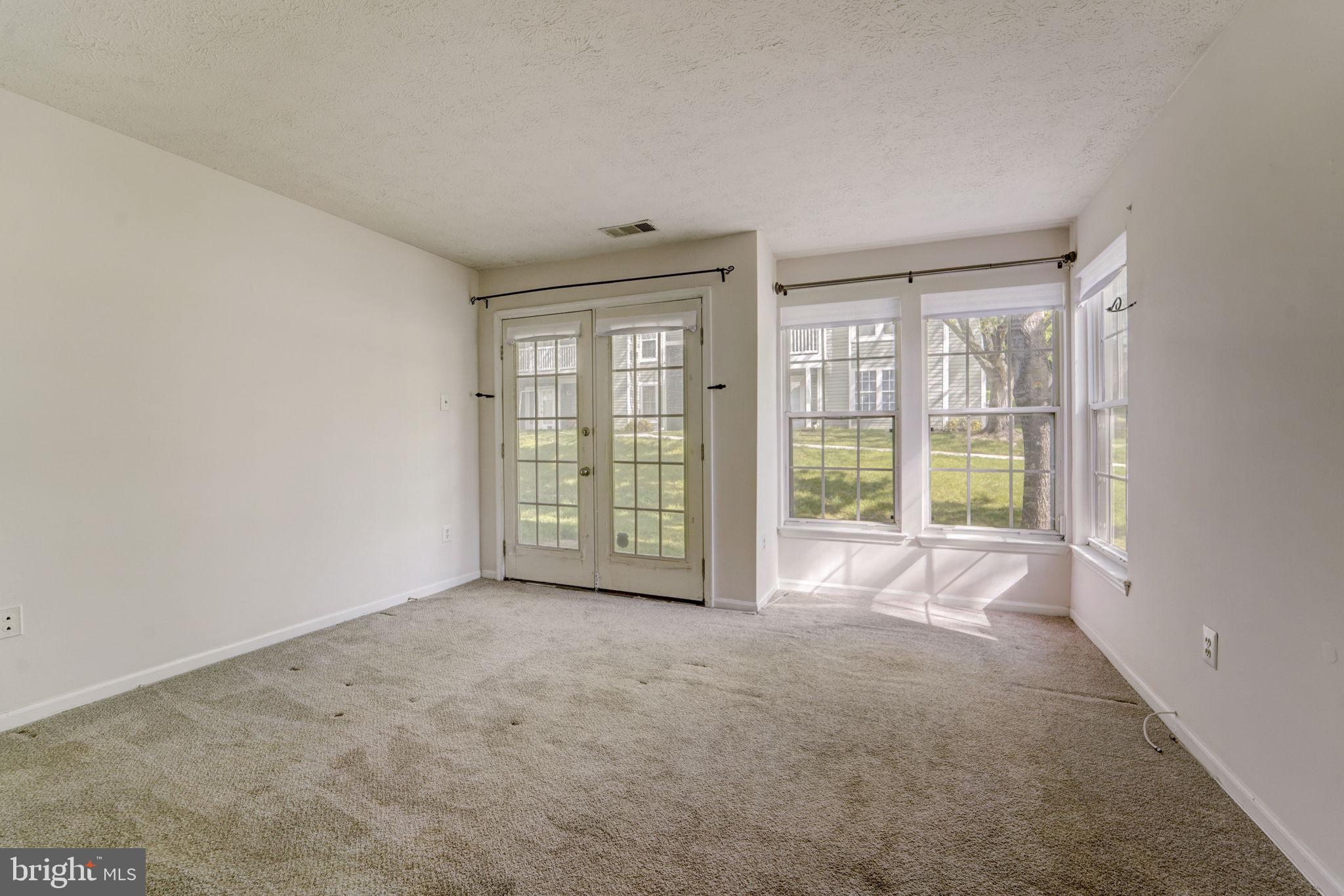 ROCKBURN COMMONS - Residential