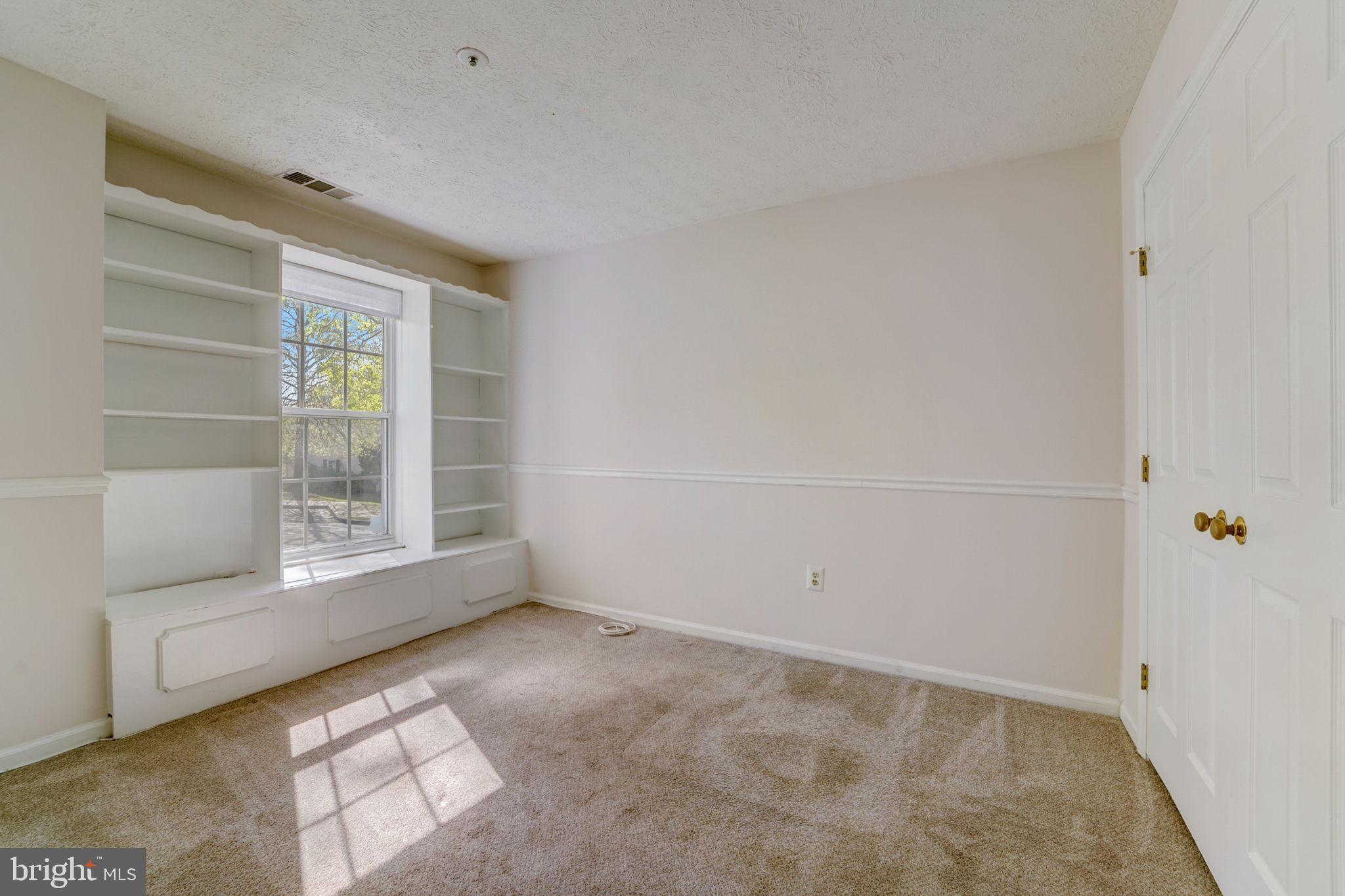 ROCKBURN COMMONS - Residential