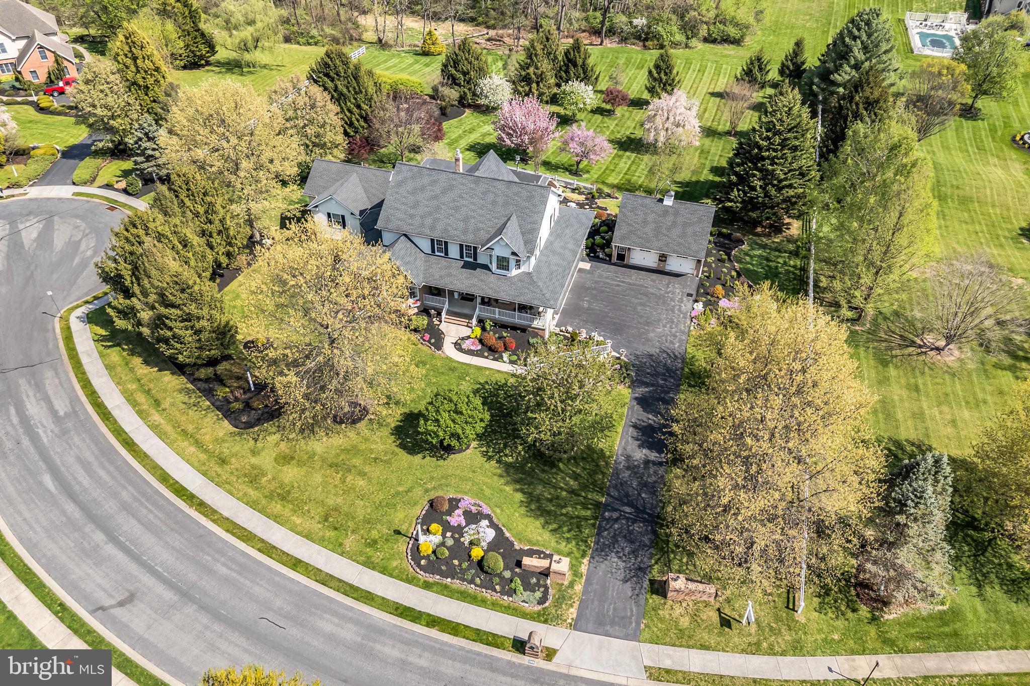 1709 COUNTRY MANOR DRIVE