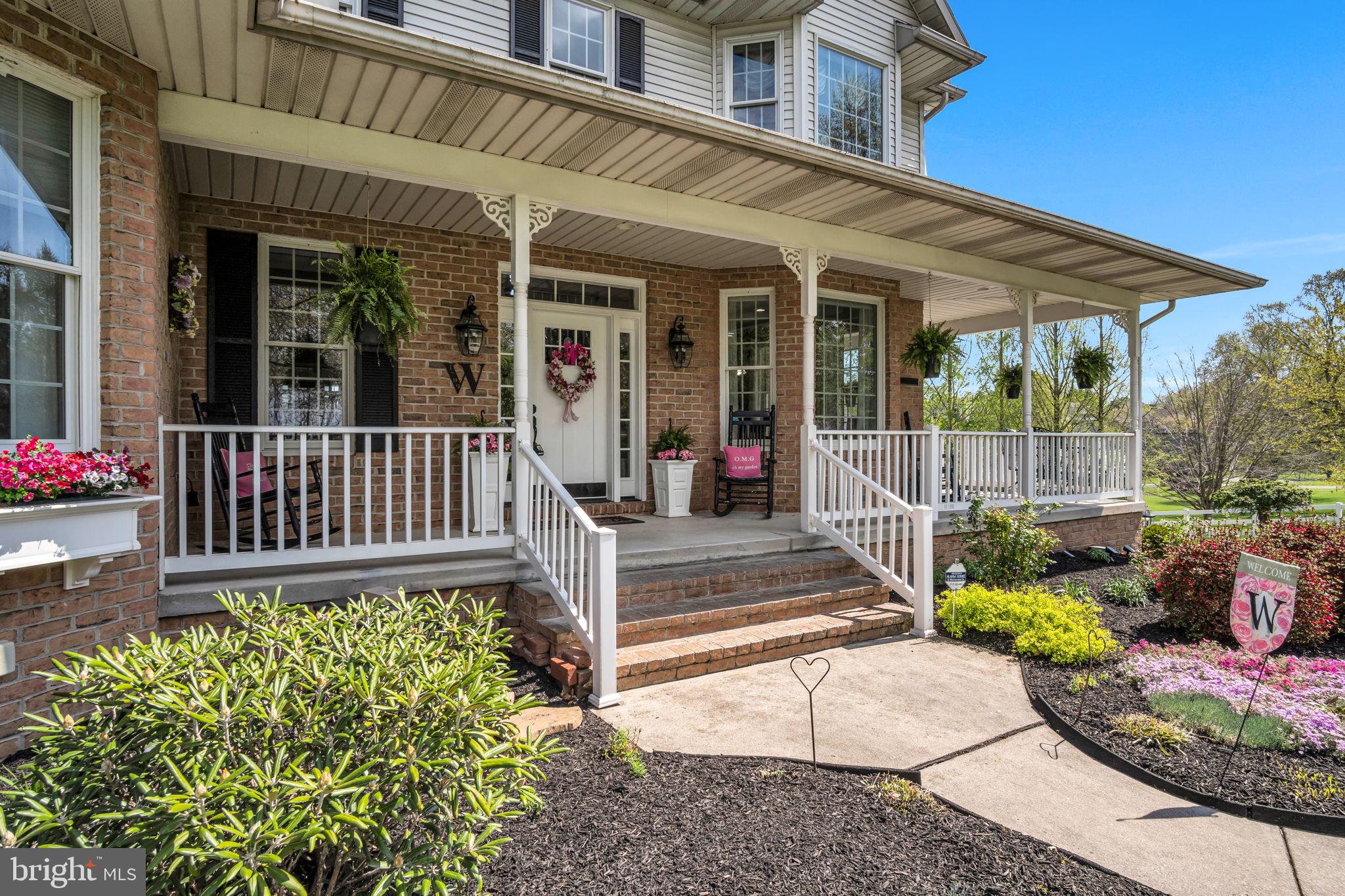 1709 COUNTRY MANOR DRIVE