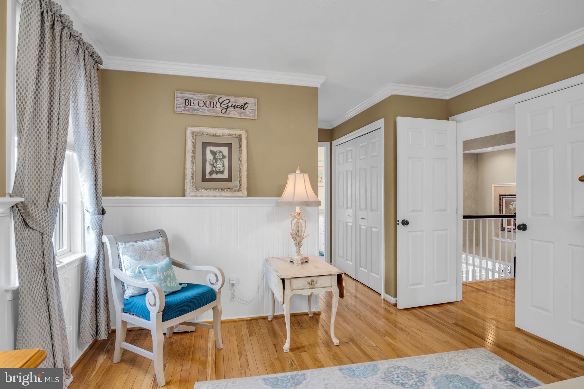 COUNTRY MANOR ESTATES - Residential