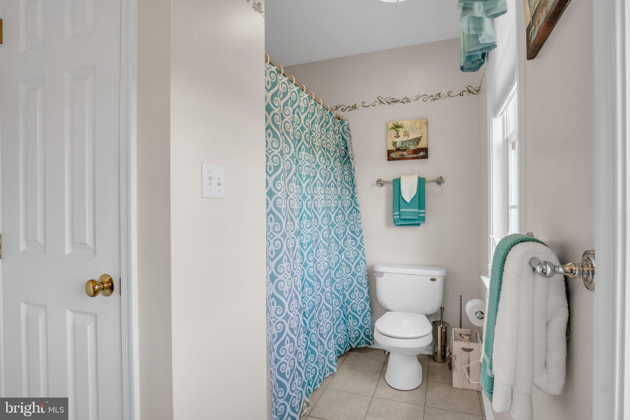 COUNTRY MANOR ESTATES - Residential