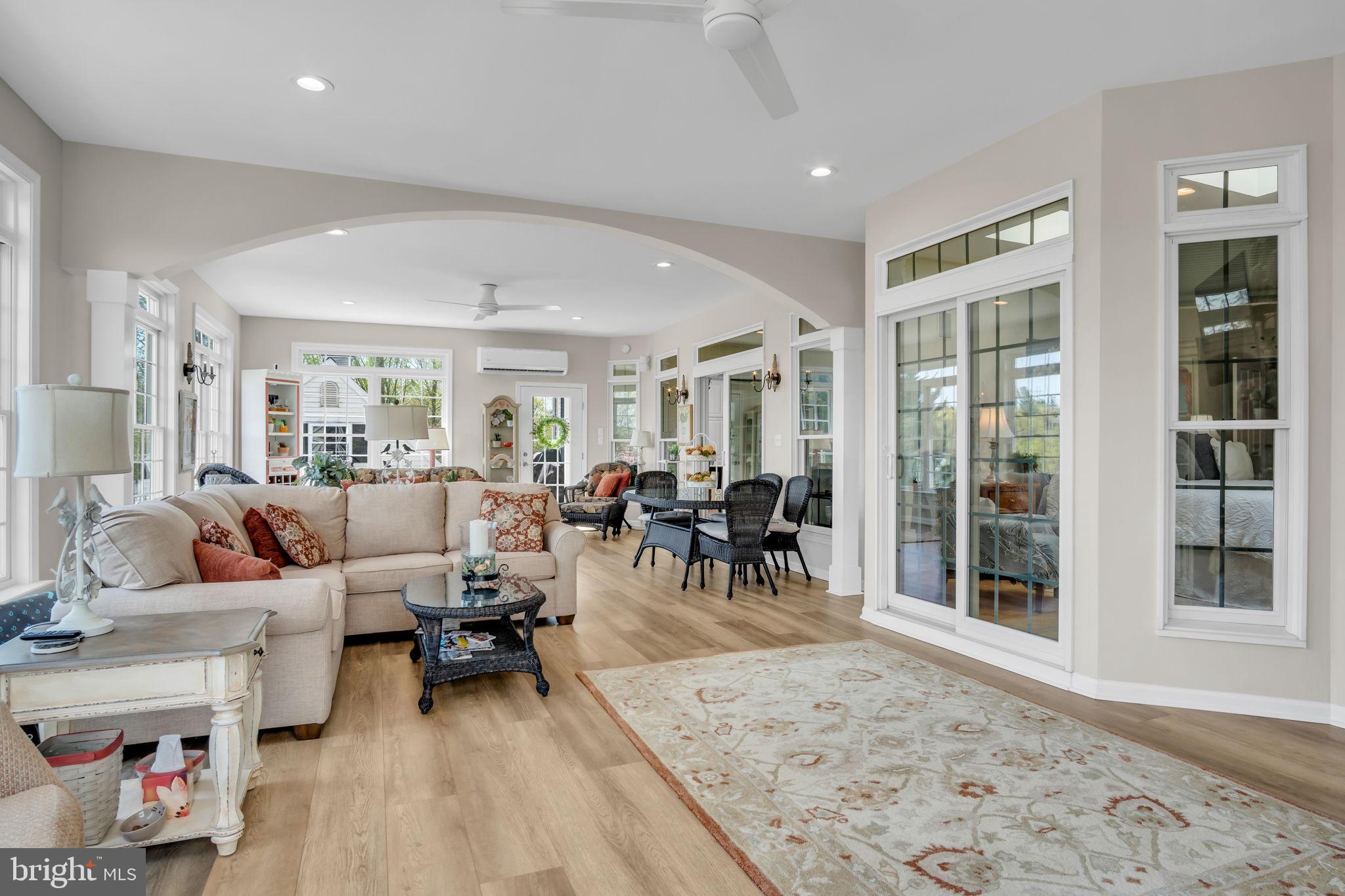 COUNTRY MANOR ESTATES - Residential